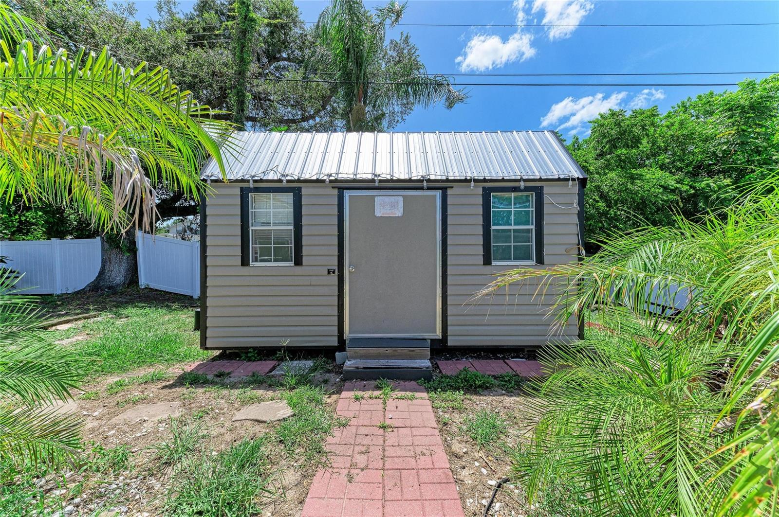 1520 Sunnyhills Dr Property Photo 38