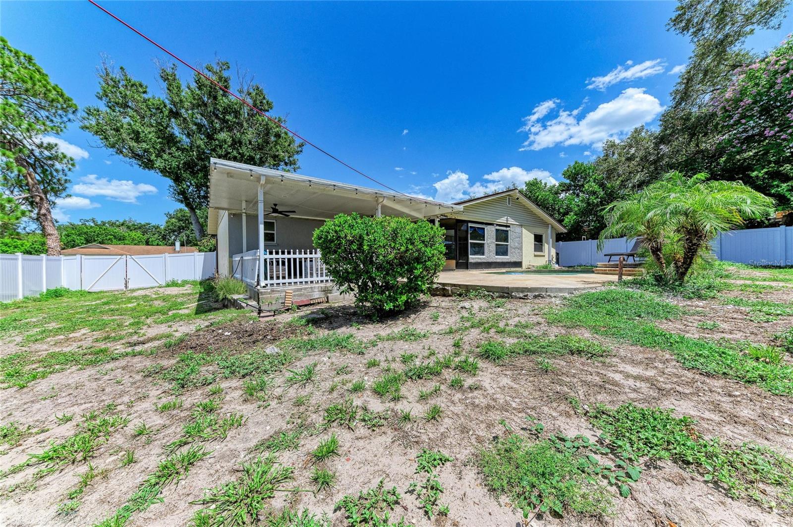 1520 Sunnyhills Dr Property Photo 39