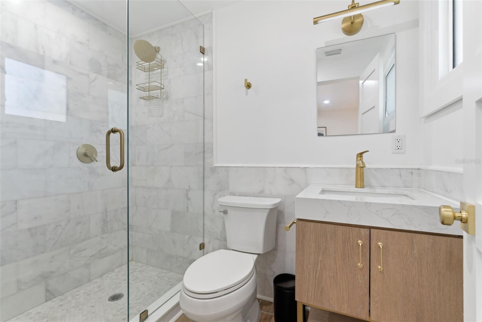 4879 Commonwealth Dr Property Photo 29