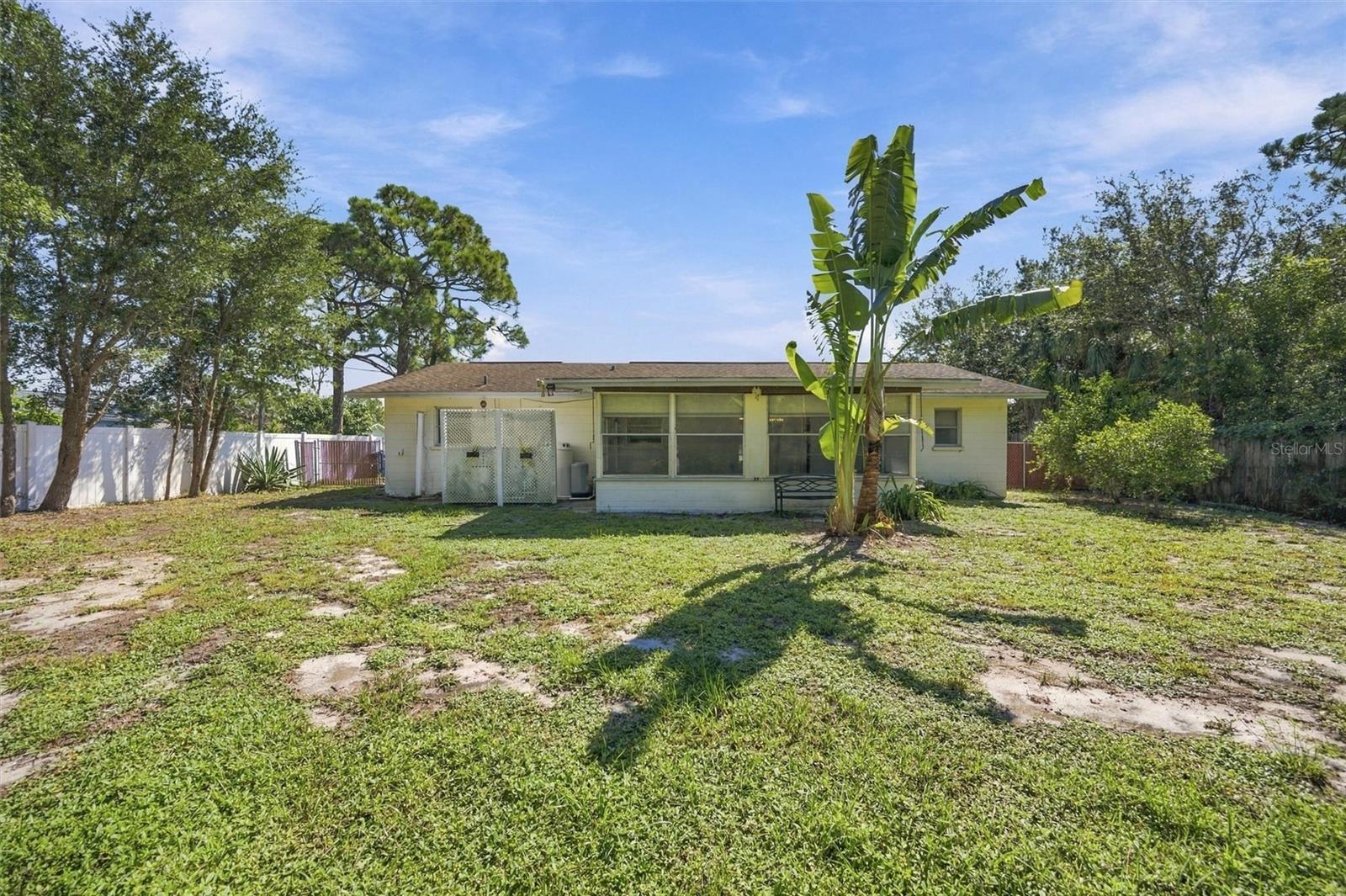 3036 Shamrock Dr Property Photo 37