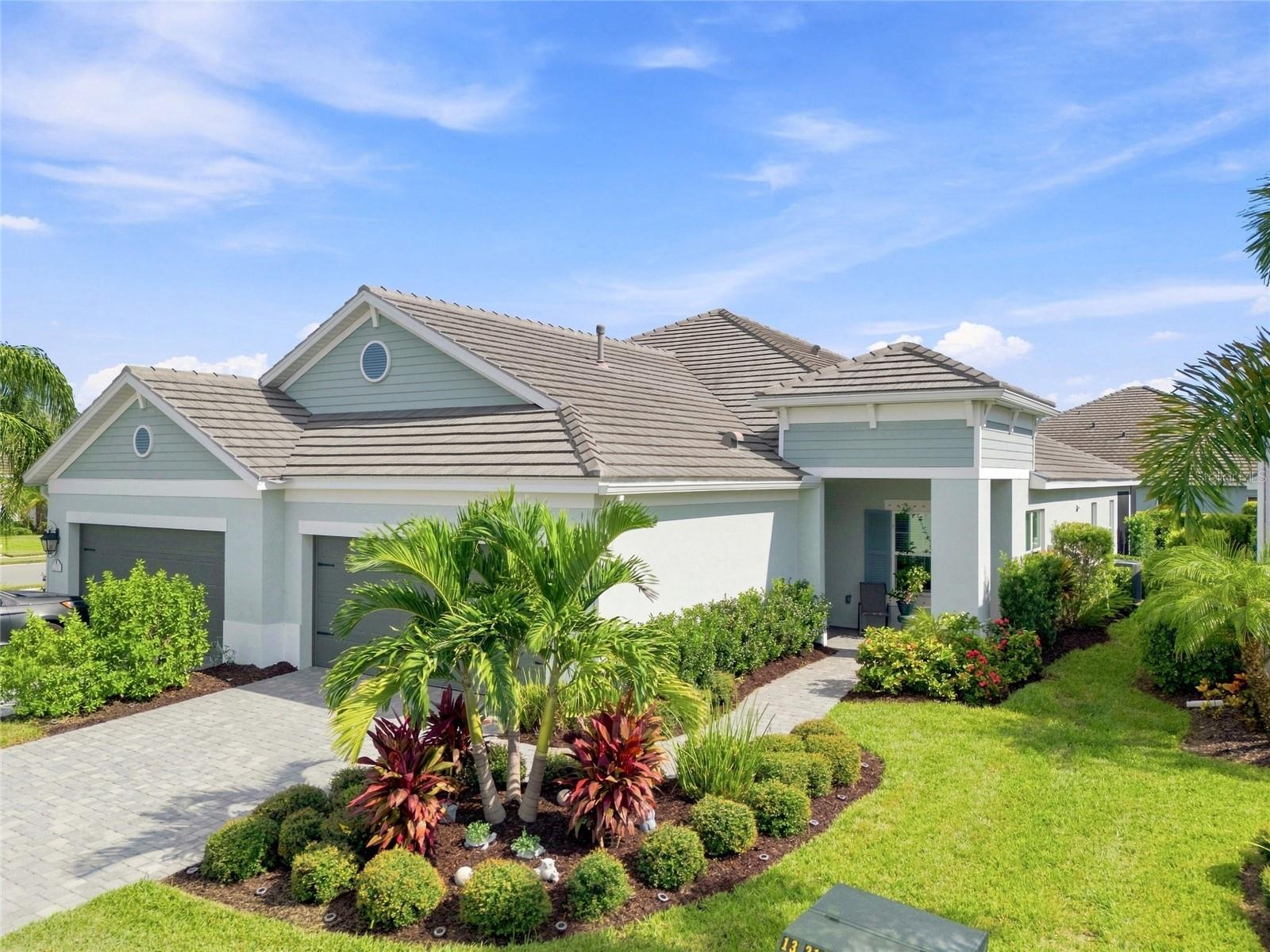 12736 SEASONG TERRACE Property Photo 1