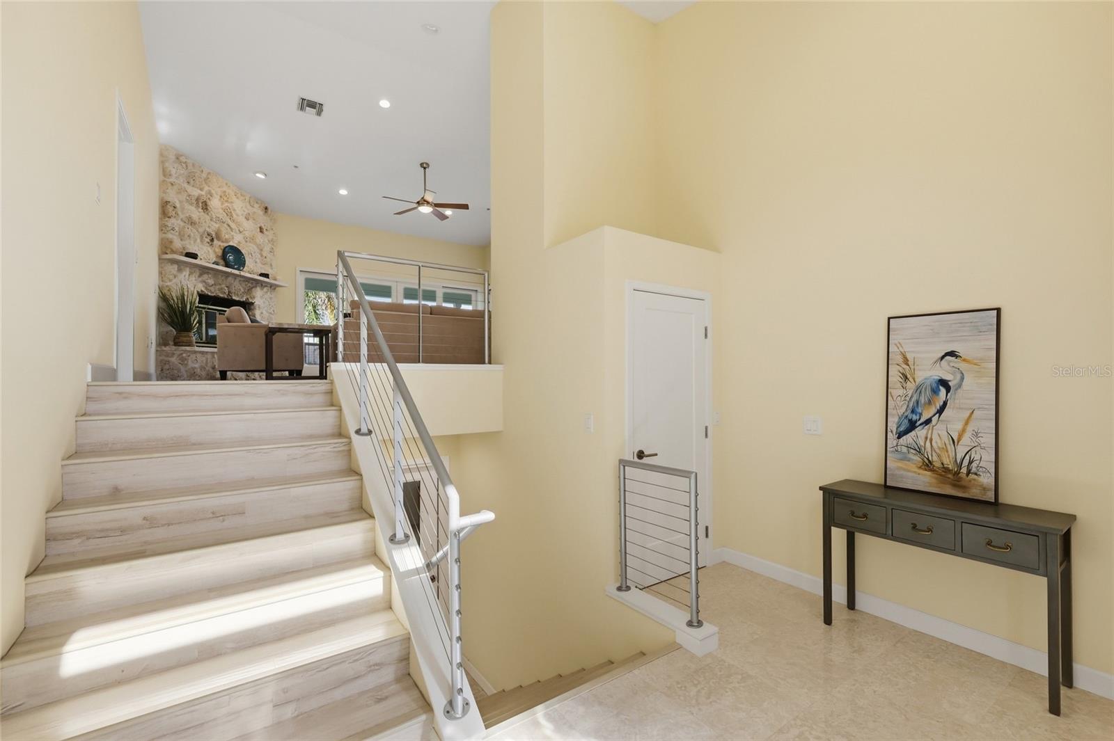 783 Marbury Ln Property Photo 3