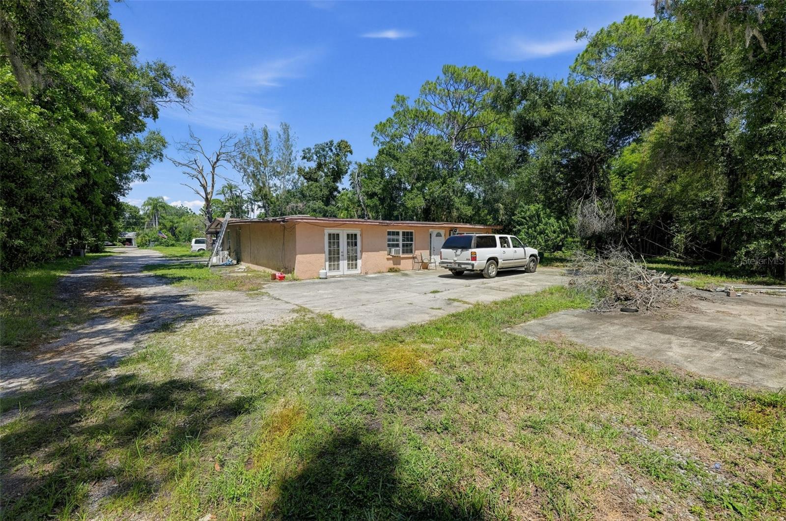 3314 59th Avenue Dr E Property Photo 4