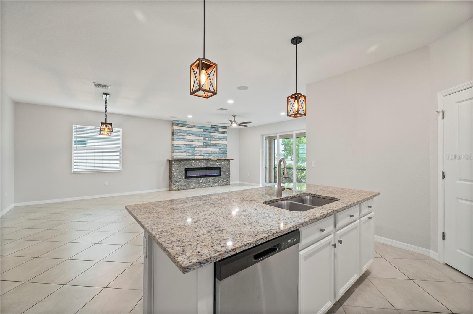 43572 Treadway Dr Property Photo 17