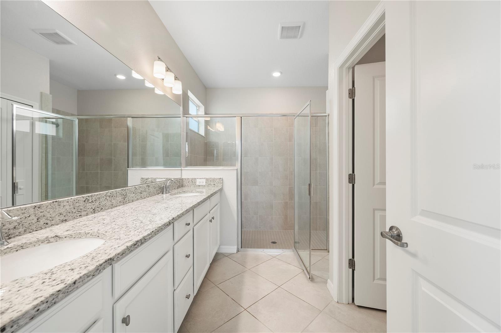 43572 Treadway Dr Property Photo 22