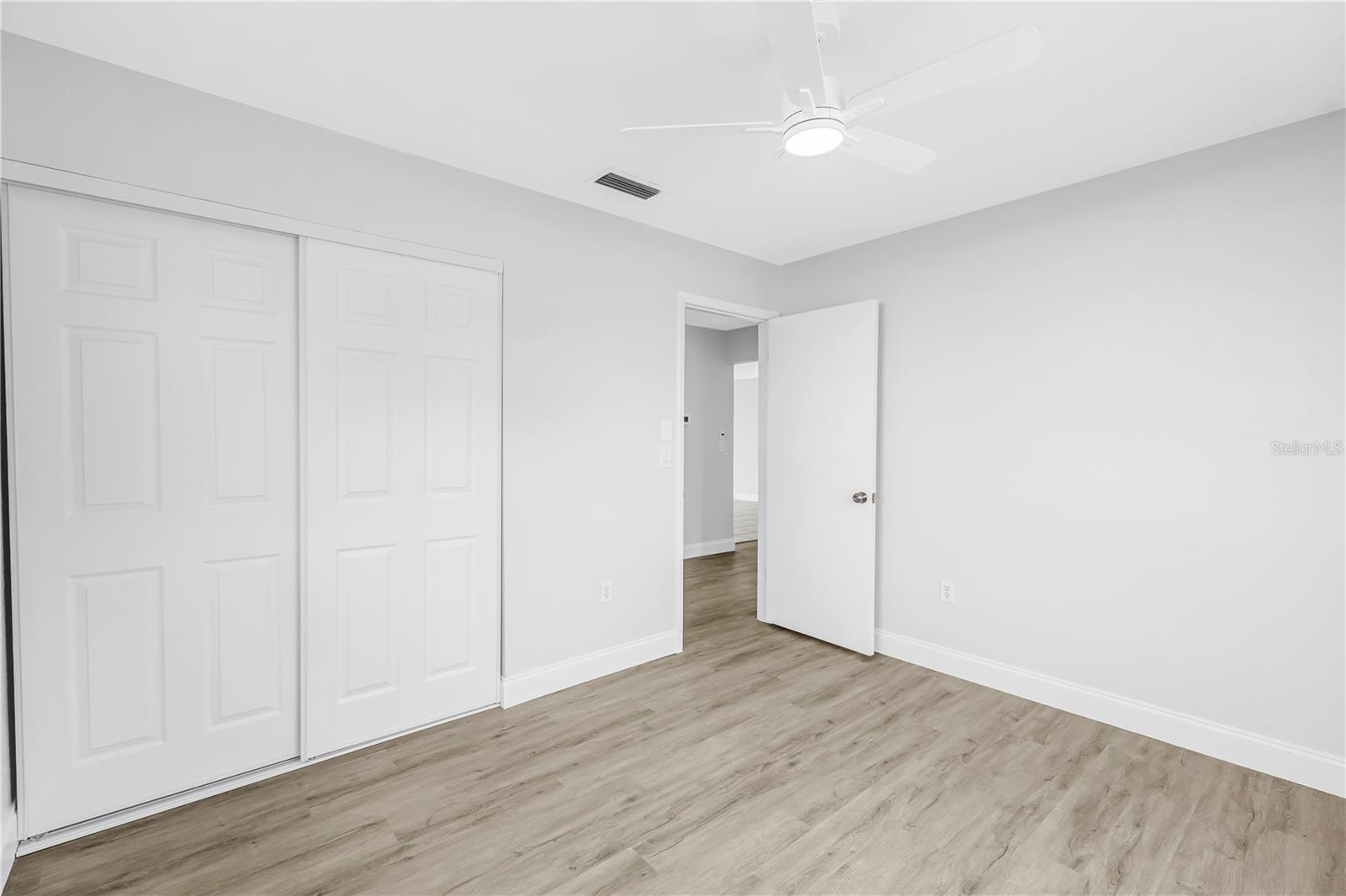 2918 Sandpointe Dr Property Photo 20