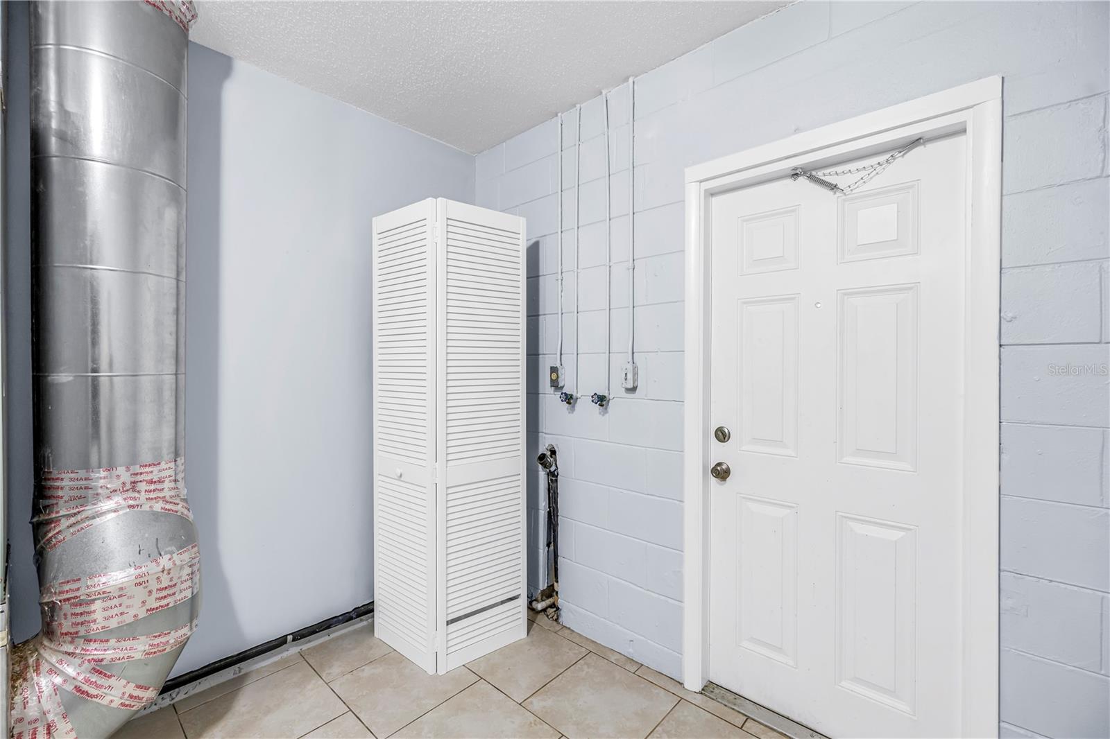 2918 Sandpointe Dr Property Photo 29
