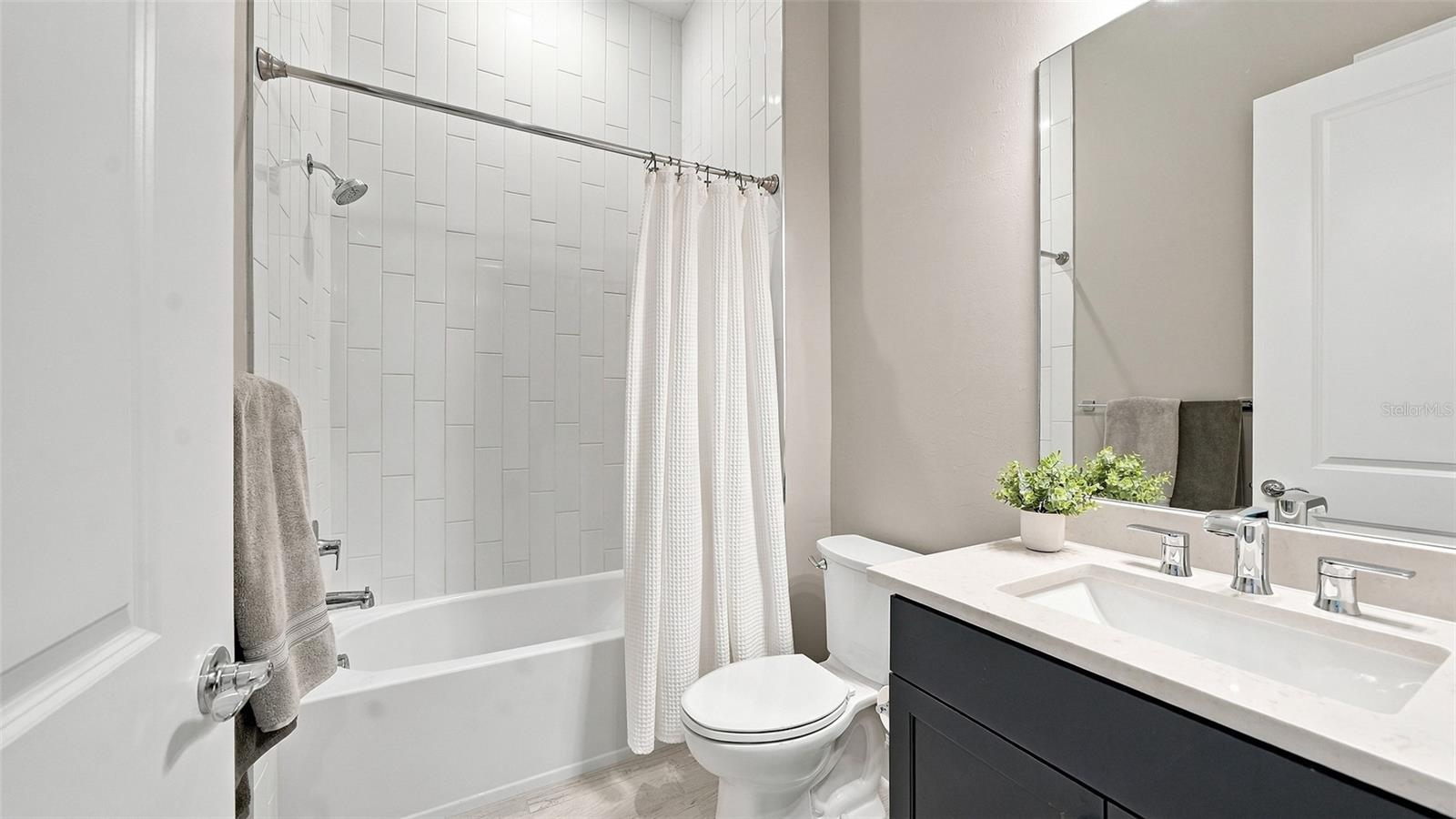 6036 Silver Grass Ct Property Photo 31
