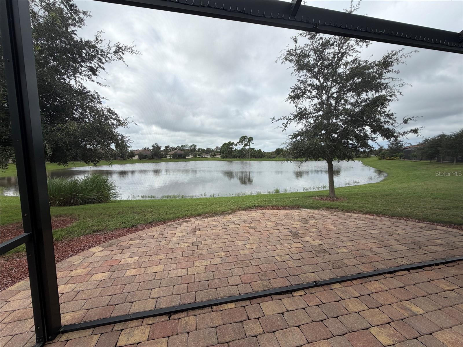 12320 Amica Loop Property Photo 3
