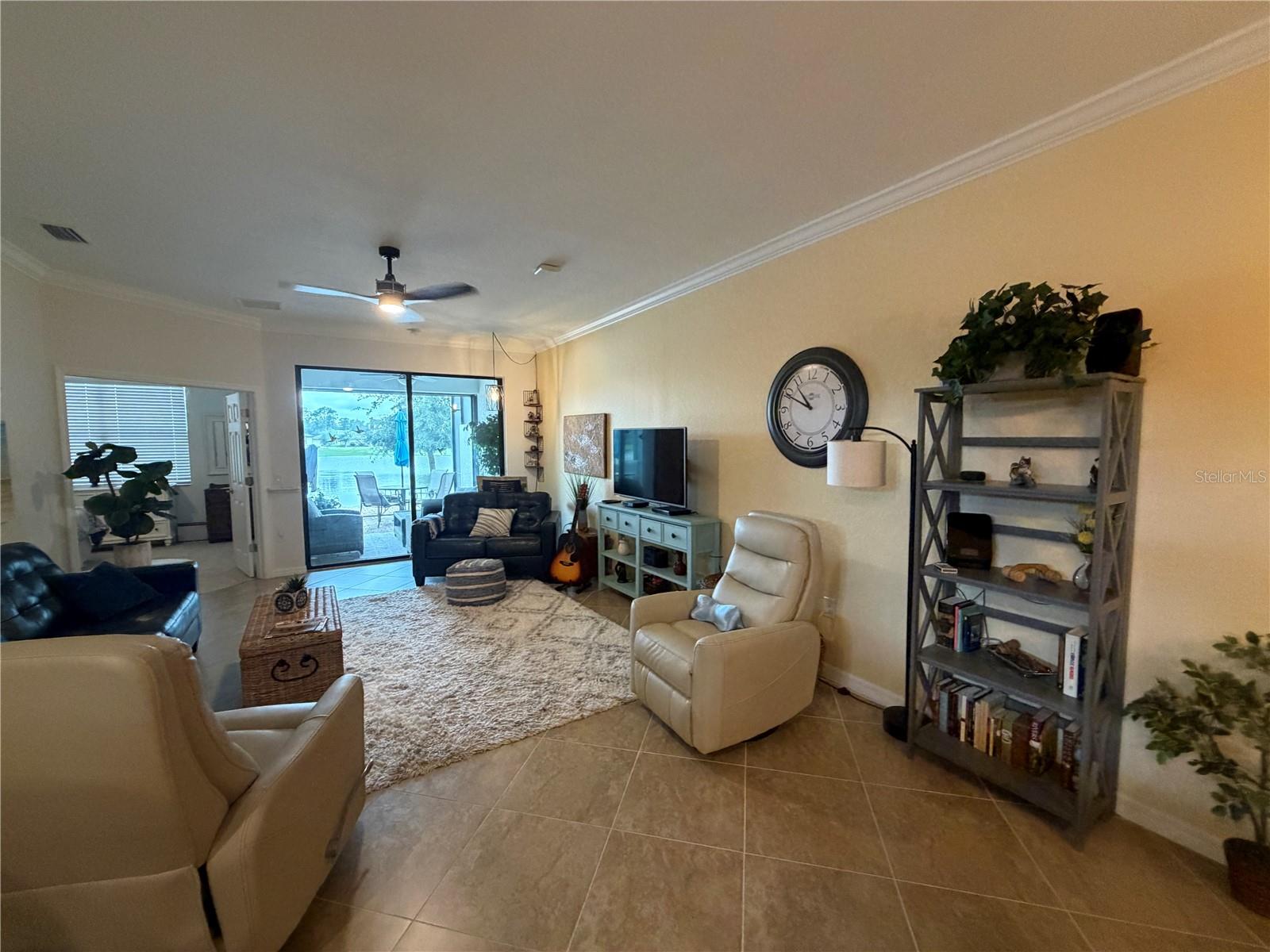 12320 Amica Loop Property Photo 16