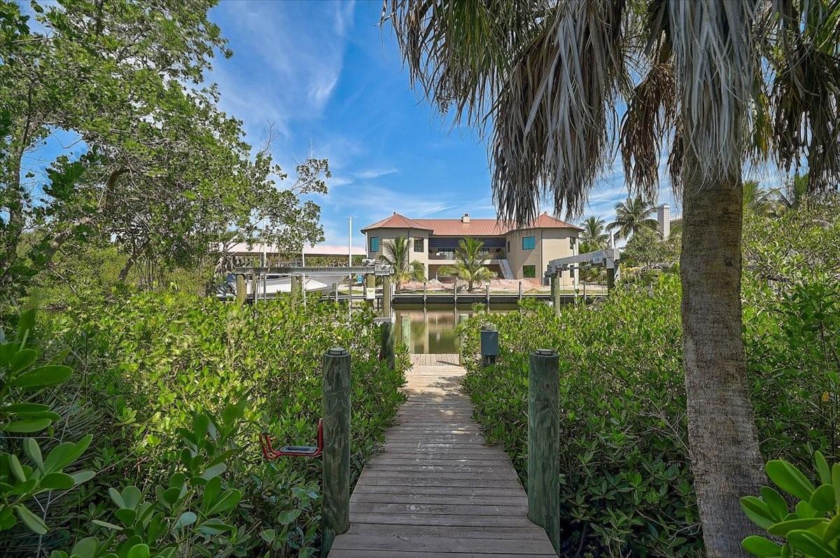63 Palm Dr Property Photo 48