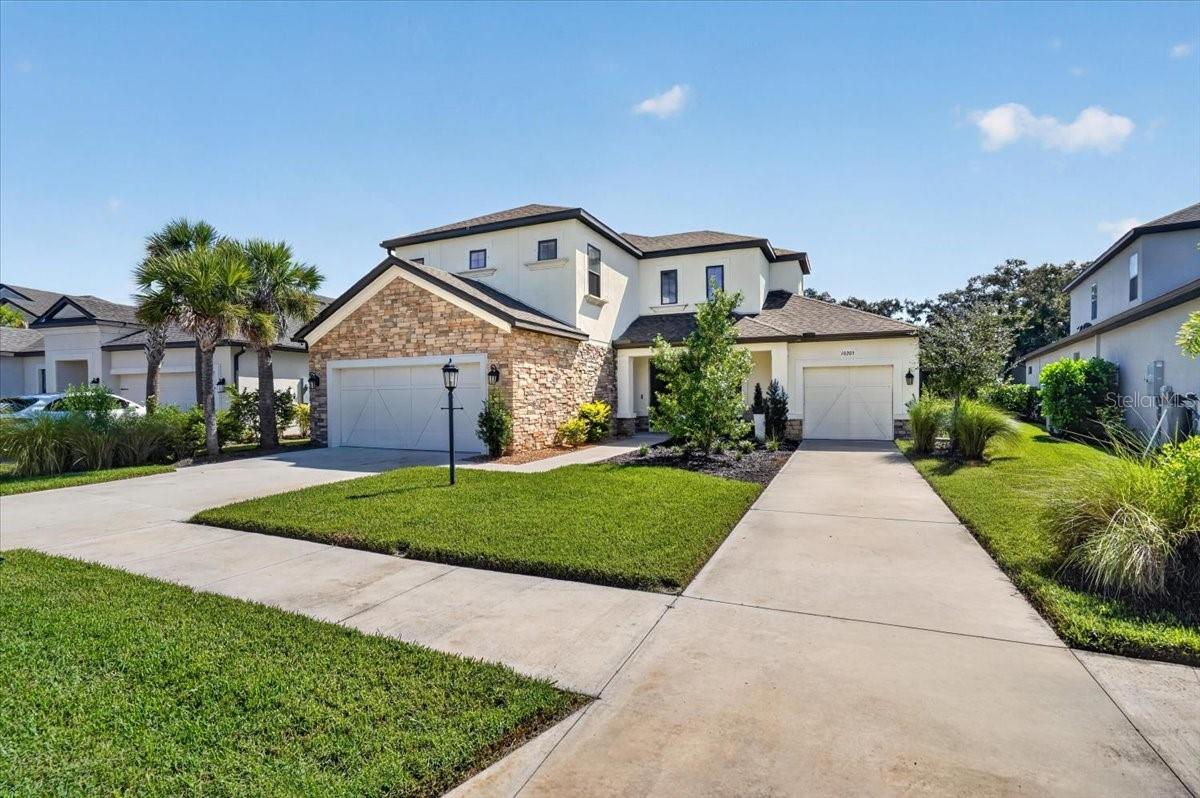 10203 MILKY WAY CIR Property Photo 1