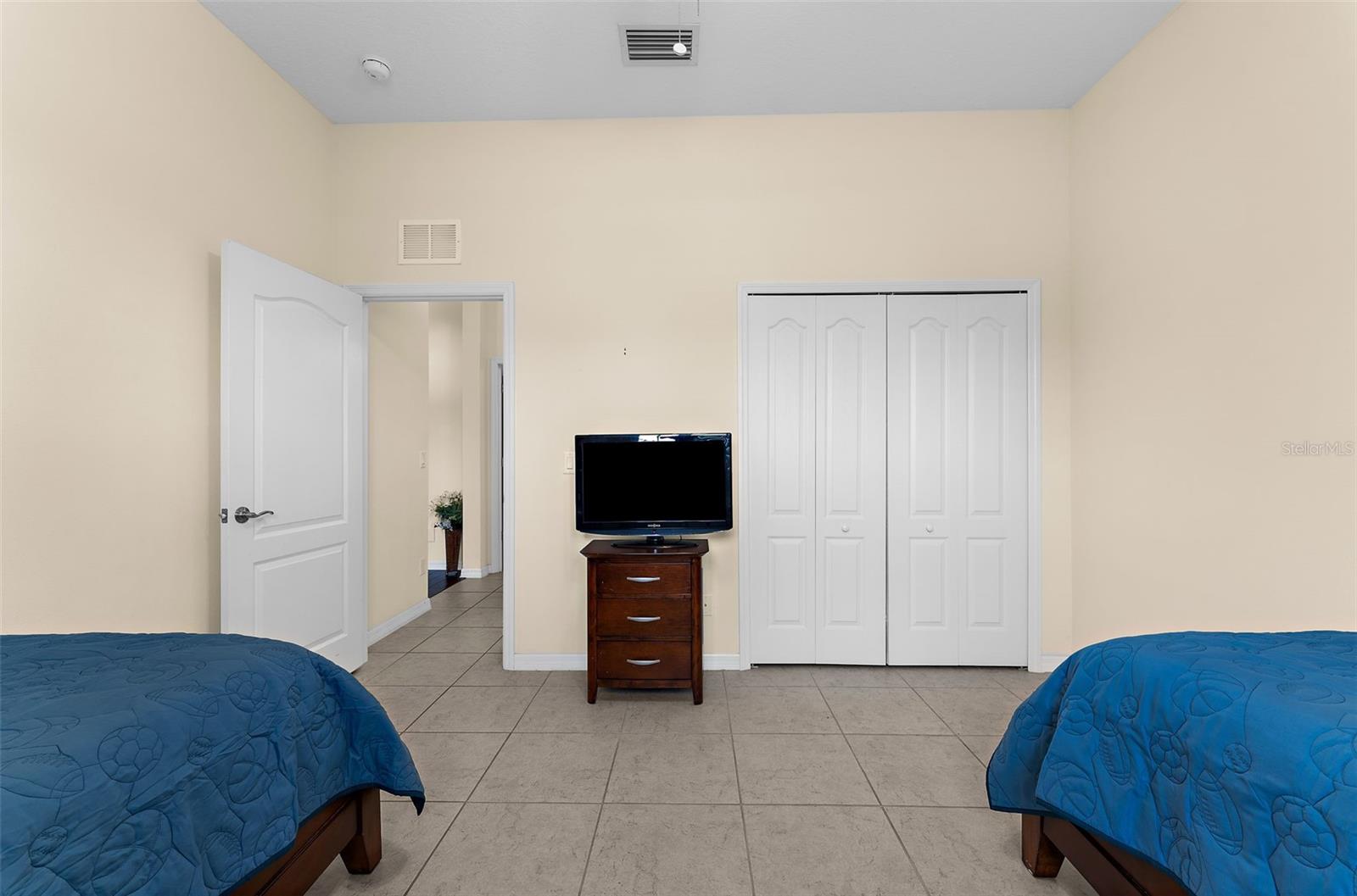 4720 Claremont Park Dr Property Photo 31