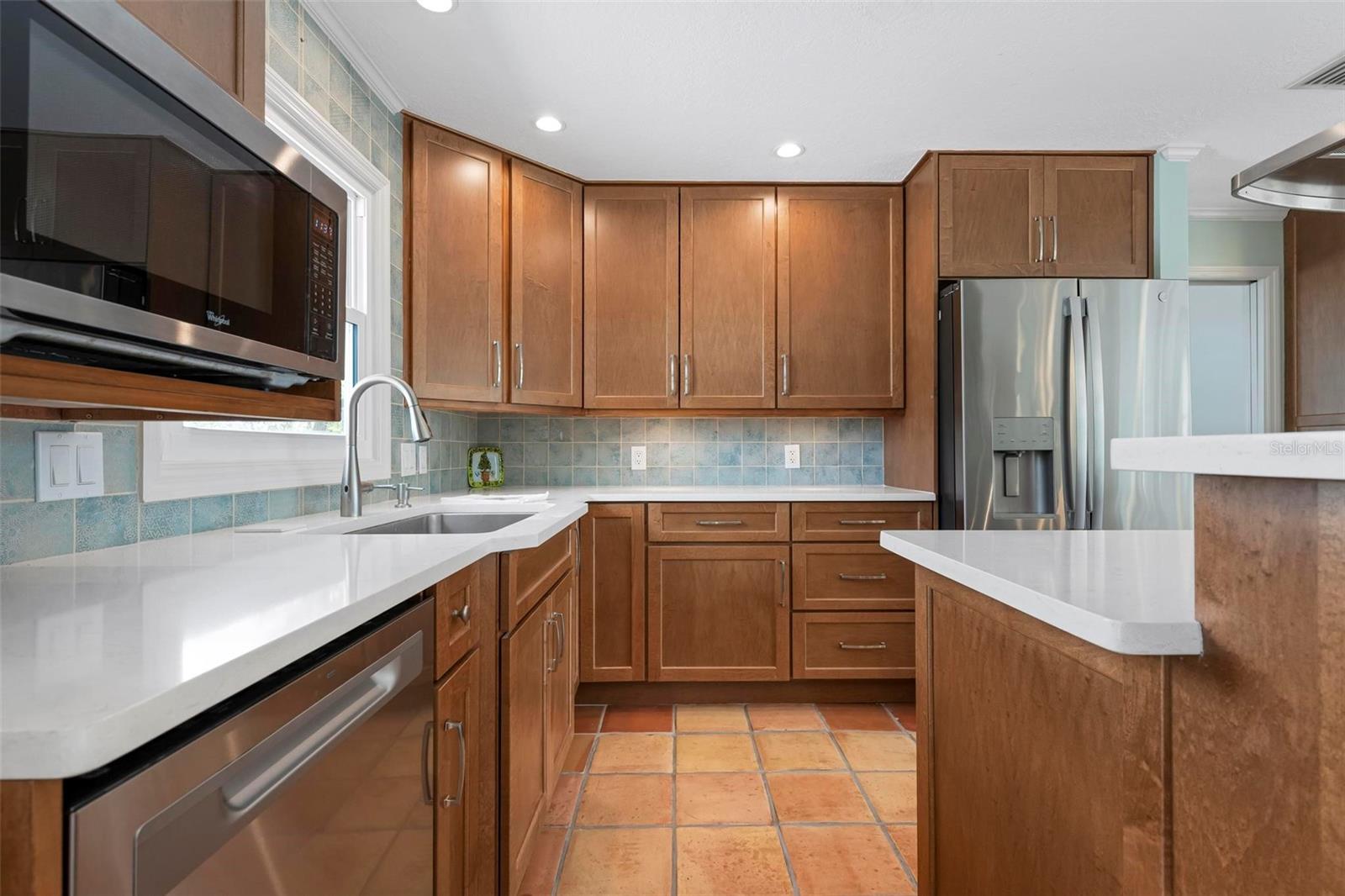 503 65th St Property Photo 18