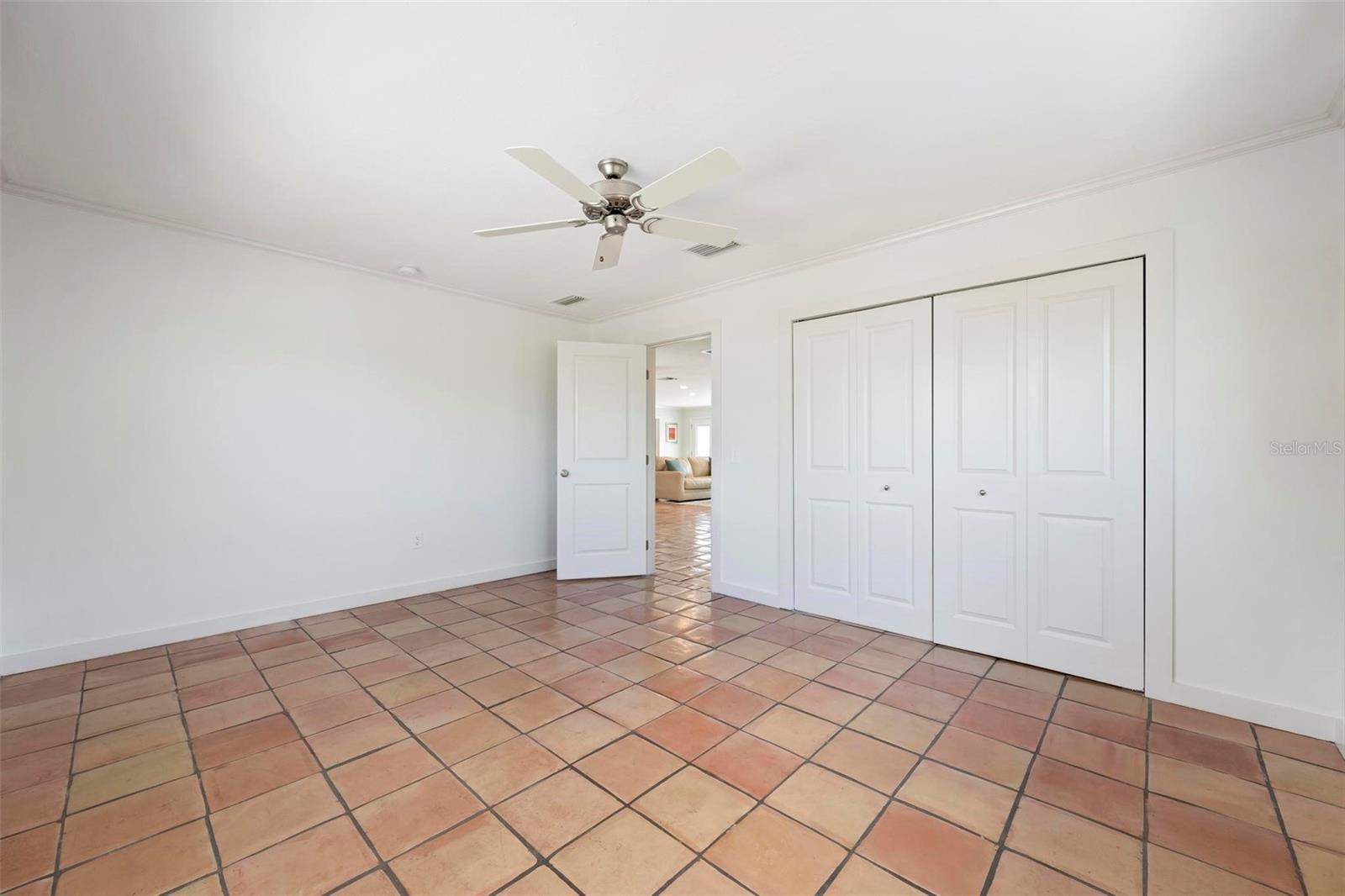 503 65th St Property Photo 42