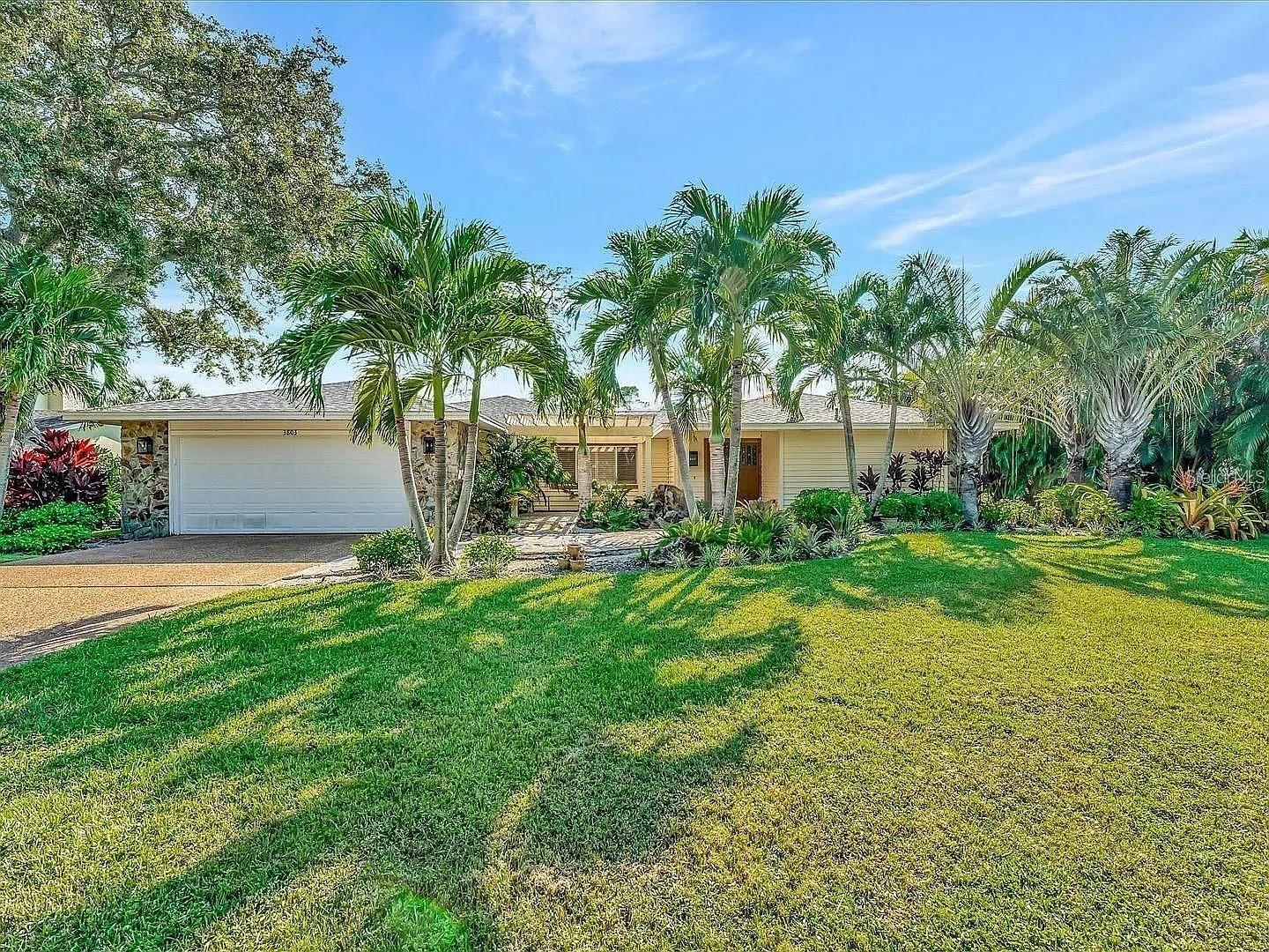 3803 Avenida Madera Property Photo 1