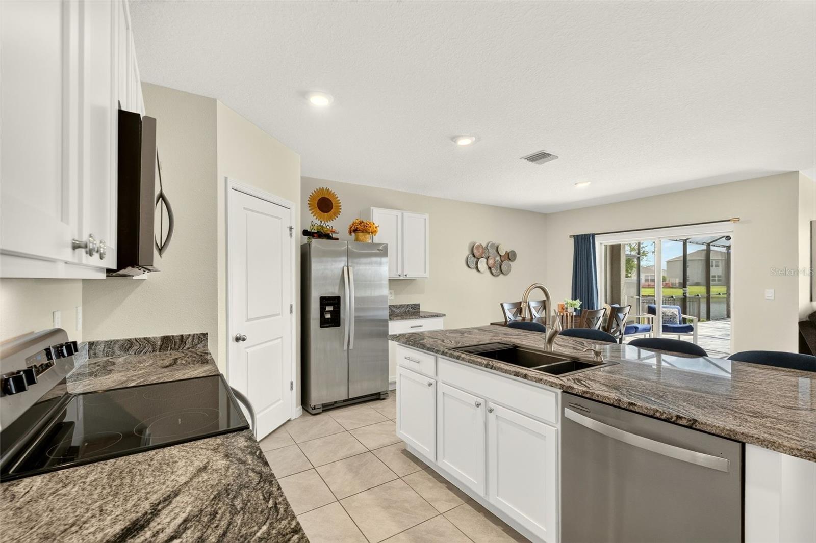 17206 Reserva Dr Property Photo 12