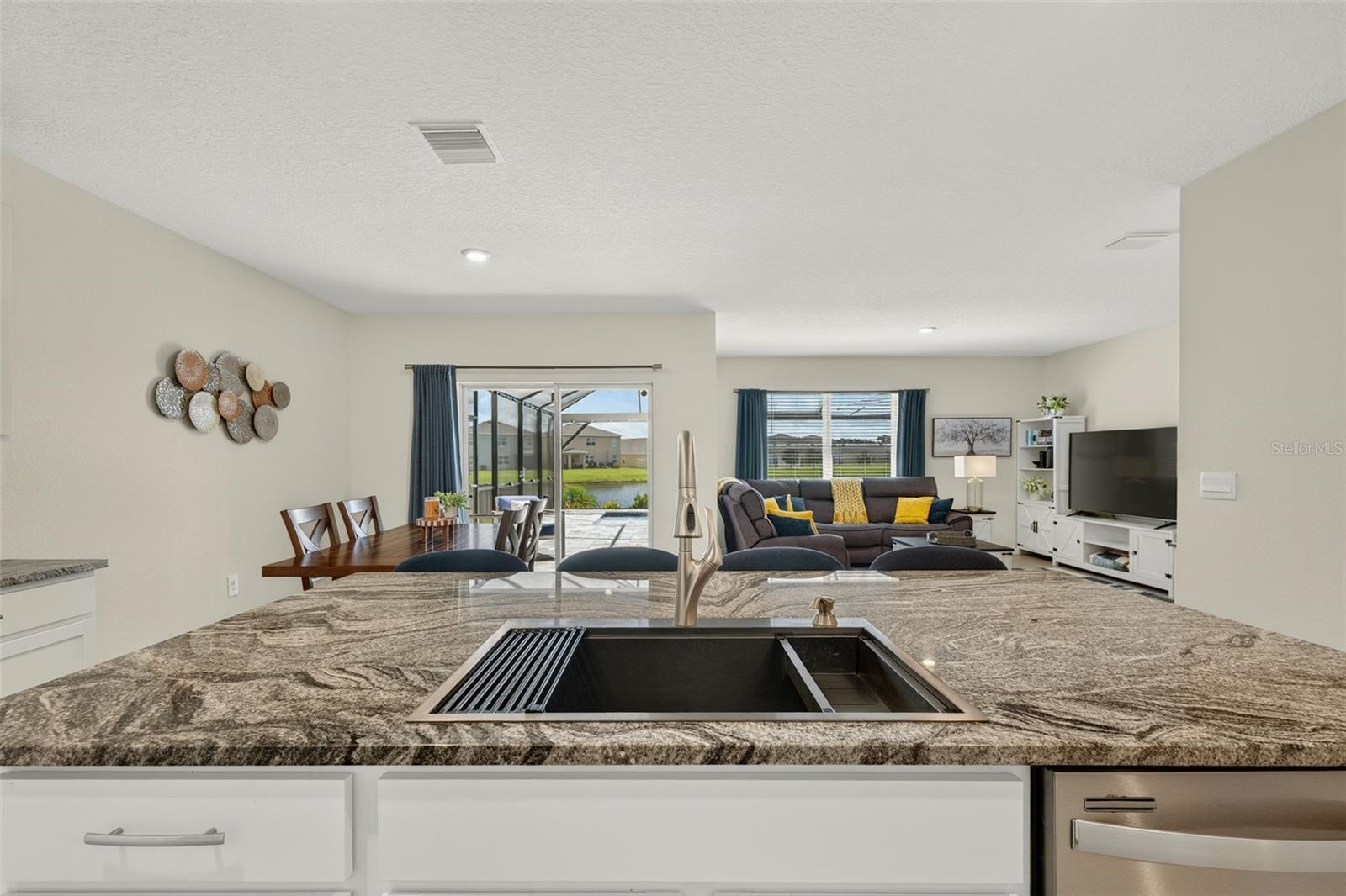 17206 Reserva Dr Property Photo 14