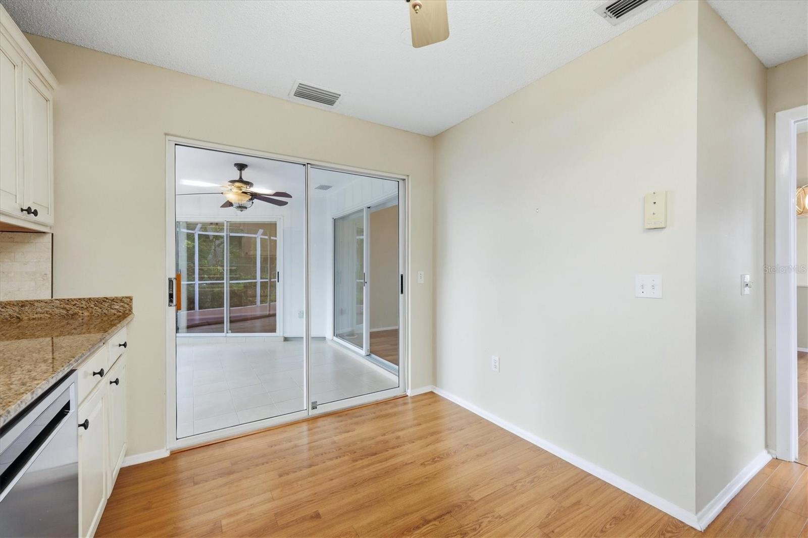 5837 Garden Lakes Dr Property Photo 17