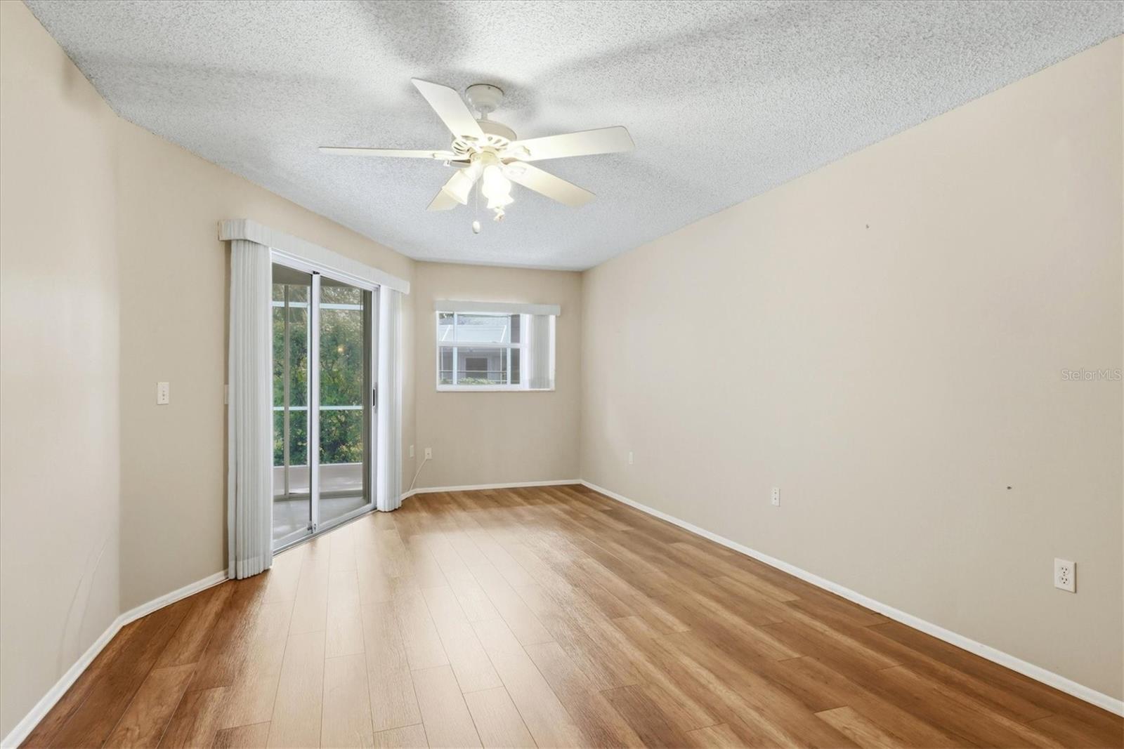 5837 Garden Lakes Dr Property Photo 22