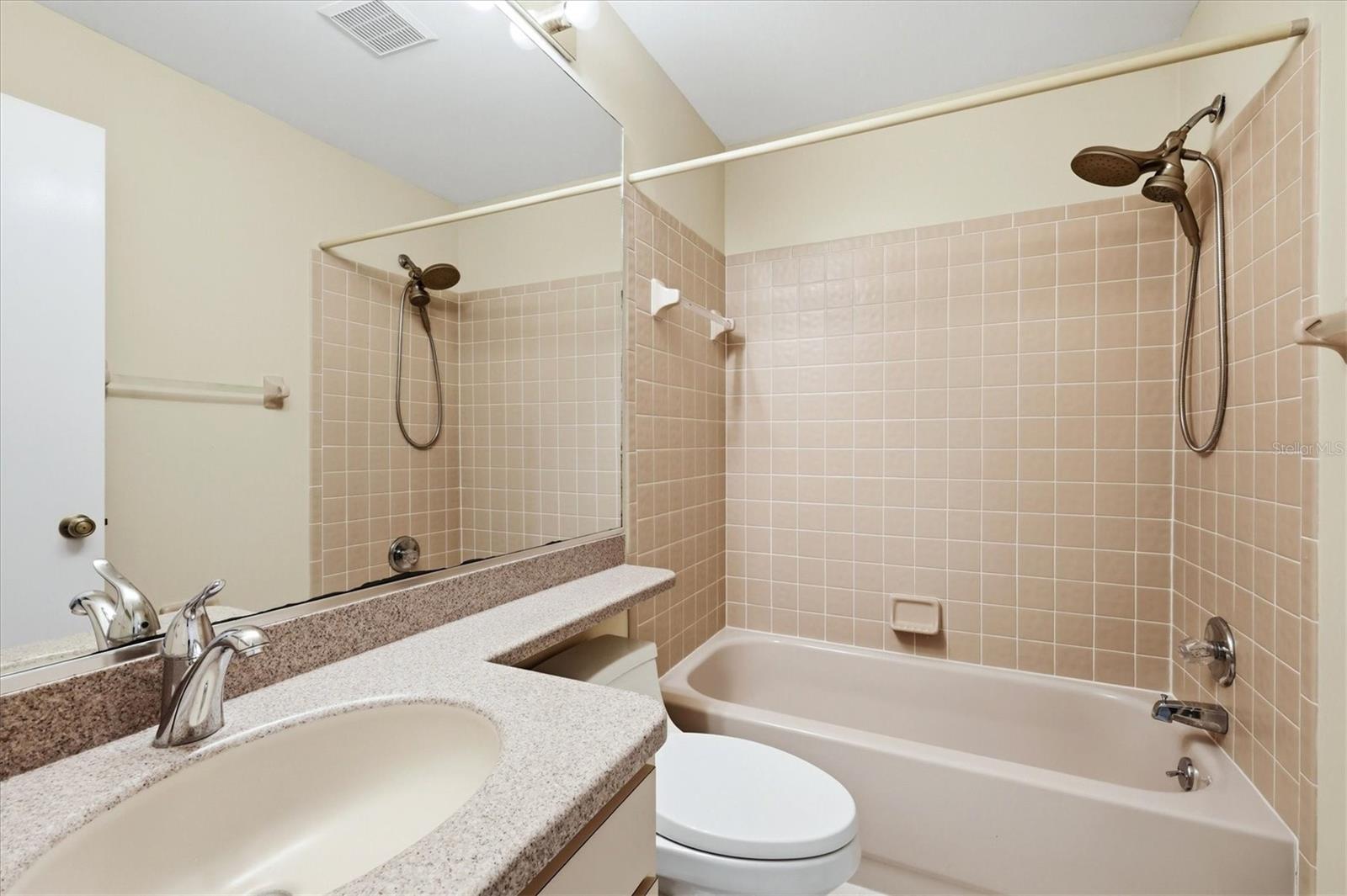 5837 Garden Lakes Dr Property Photo 29