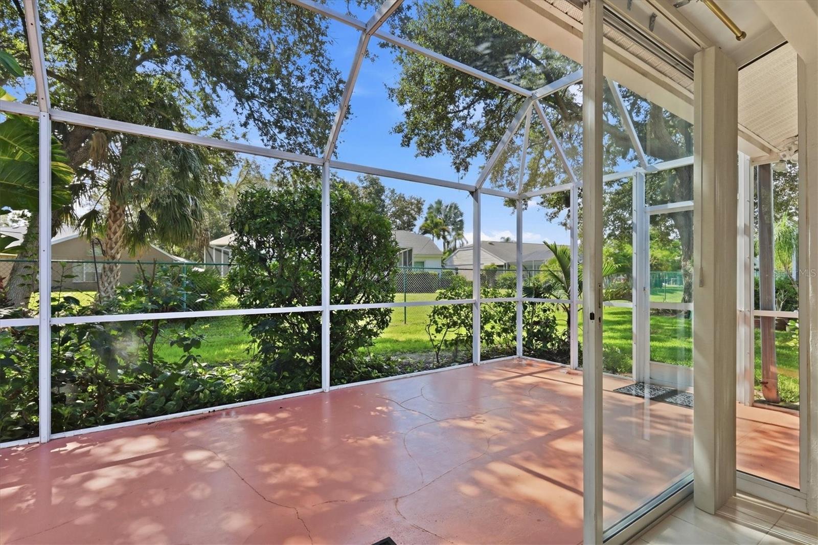 5837 Garden Lakes Dr Property Photo 33