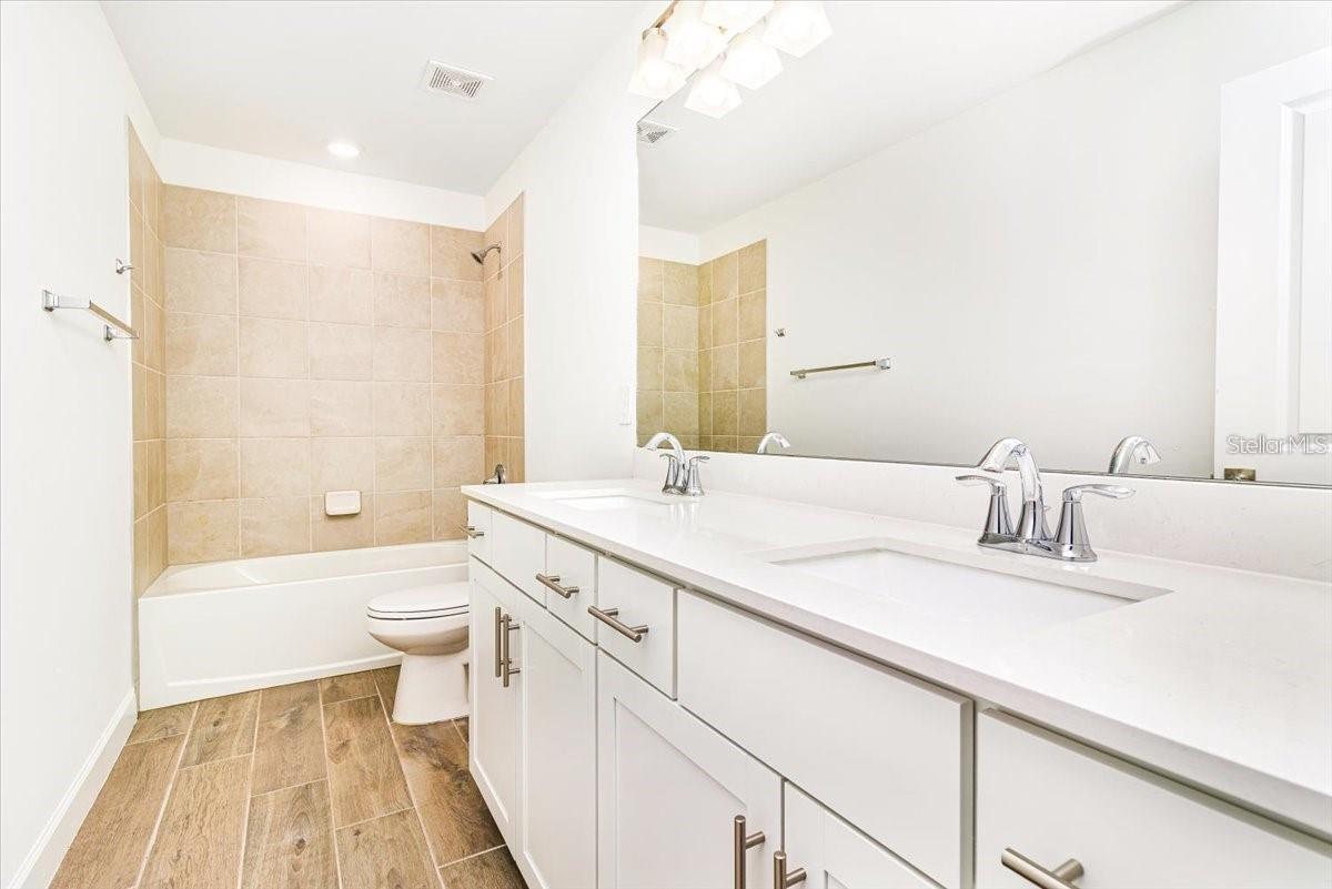 4873 Seafoam Trl Property Photo 24