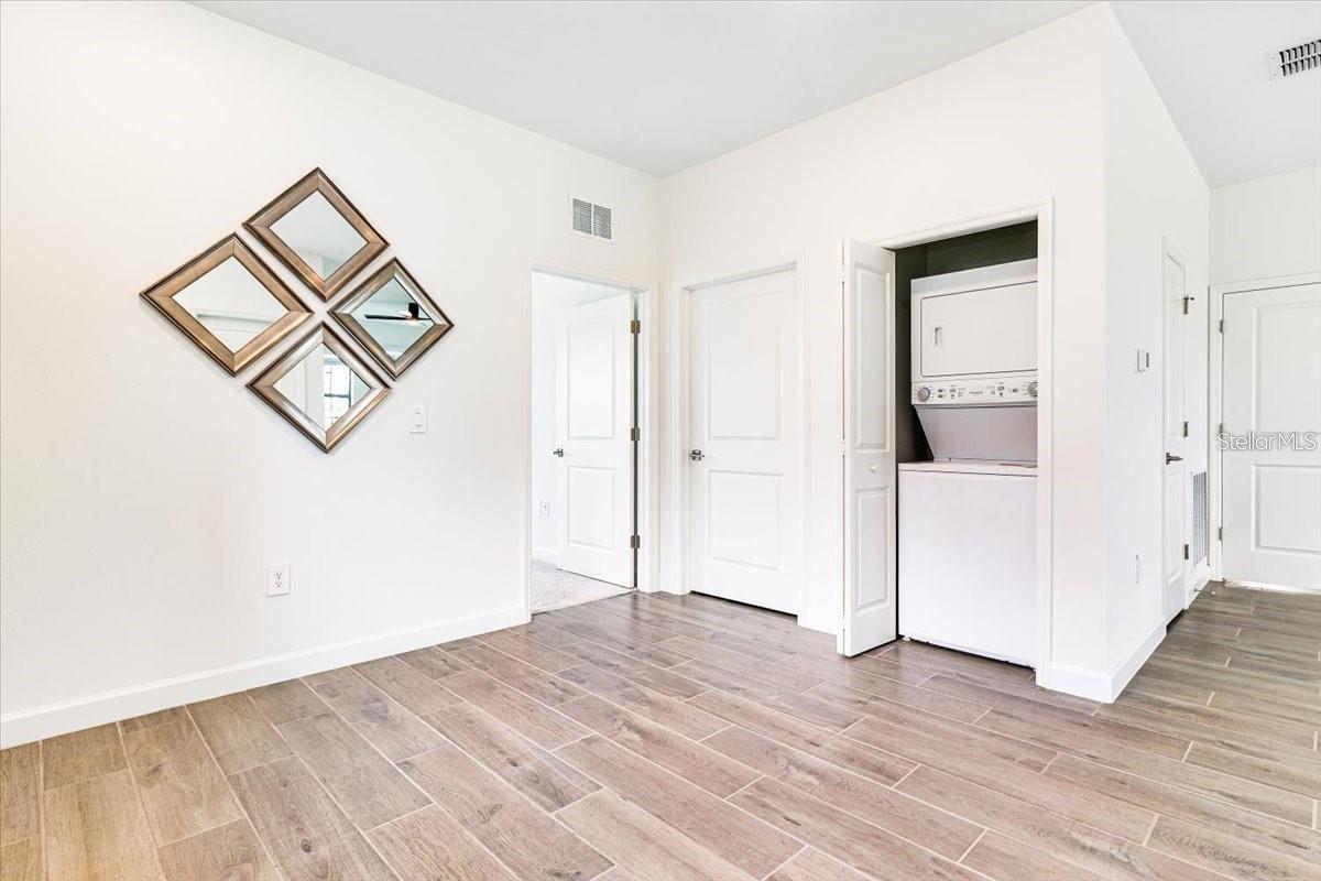 4873 Seafoam Trl Property Photo 35