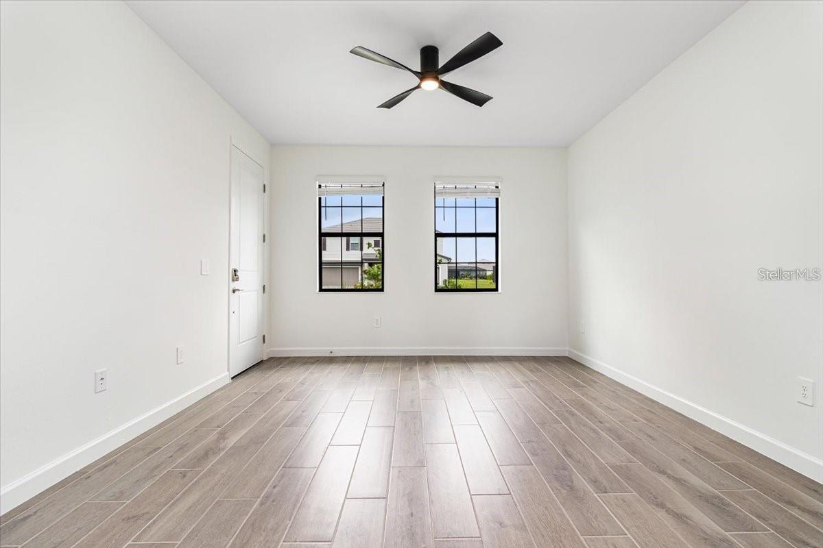 4873 Seafoam Trl Property Photo 36