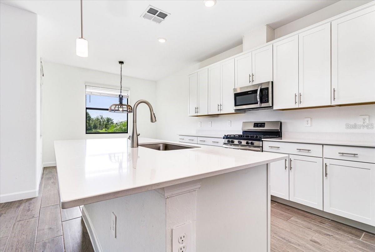 4873 Seafoam Trl Property Photo 38