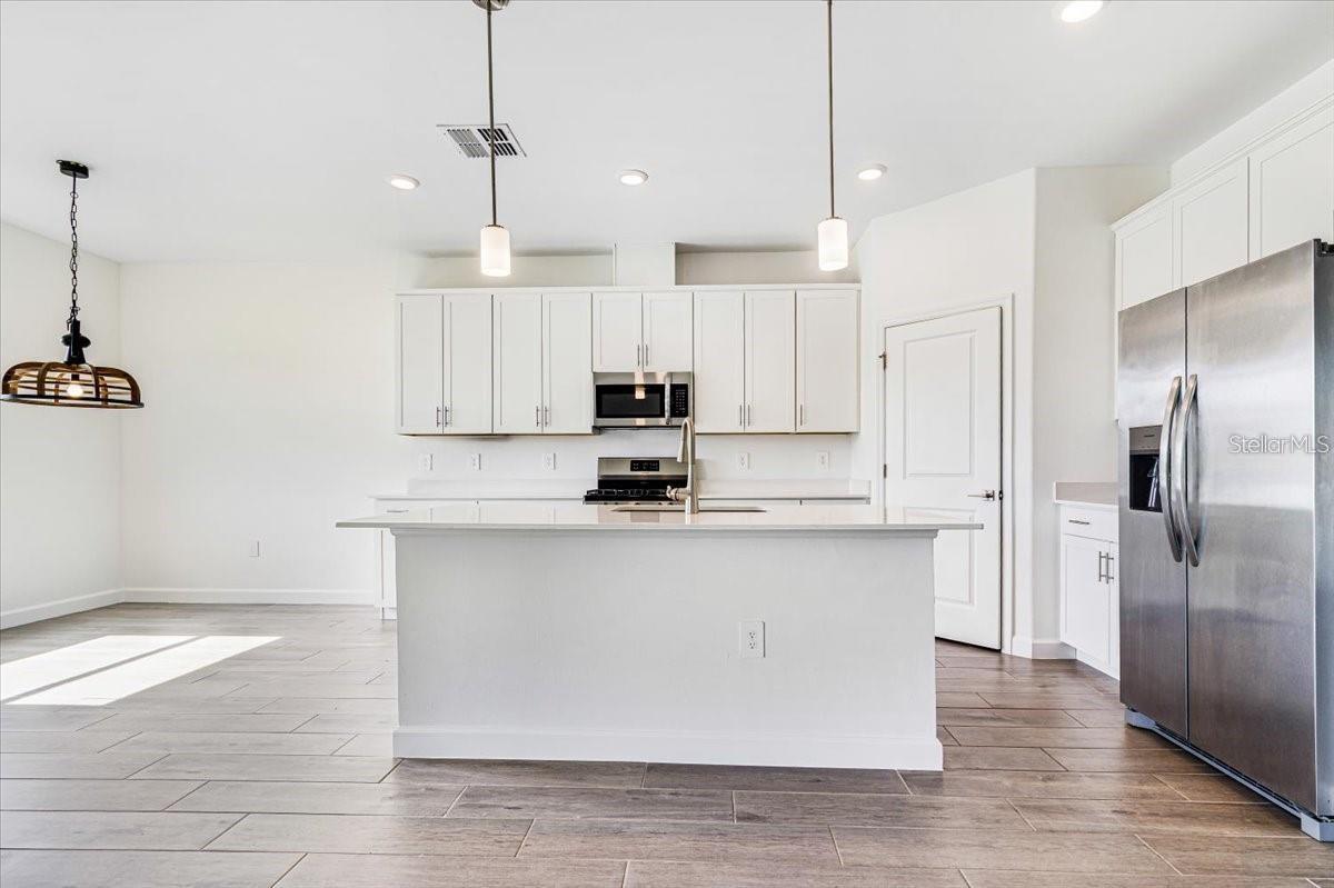 4873 Seafoam Trl Property Photo 39
