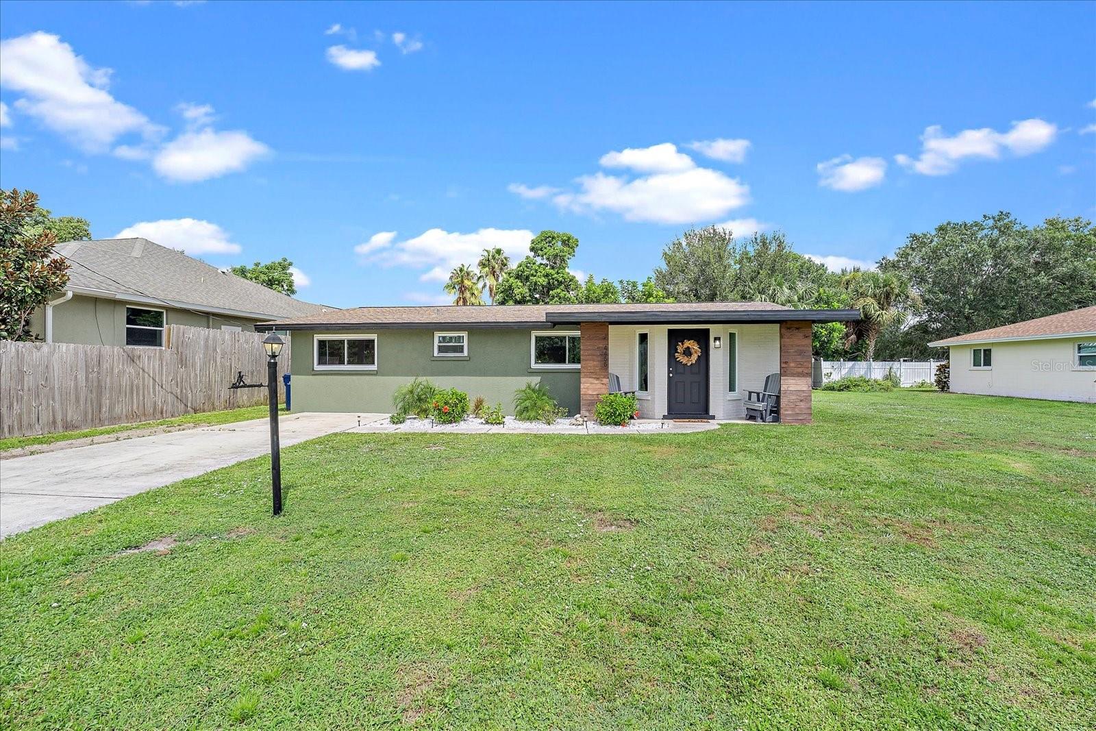 4455 MAYGOG RD Property Photo 1