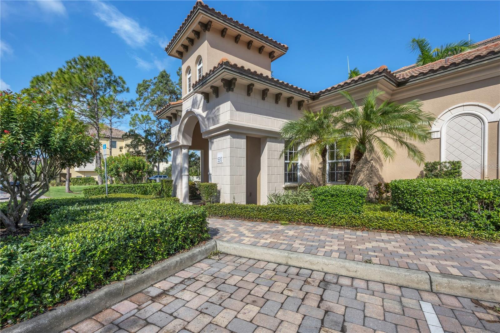 5531 Cannes Cir #403 Property Photo 32