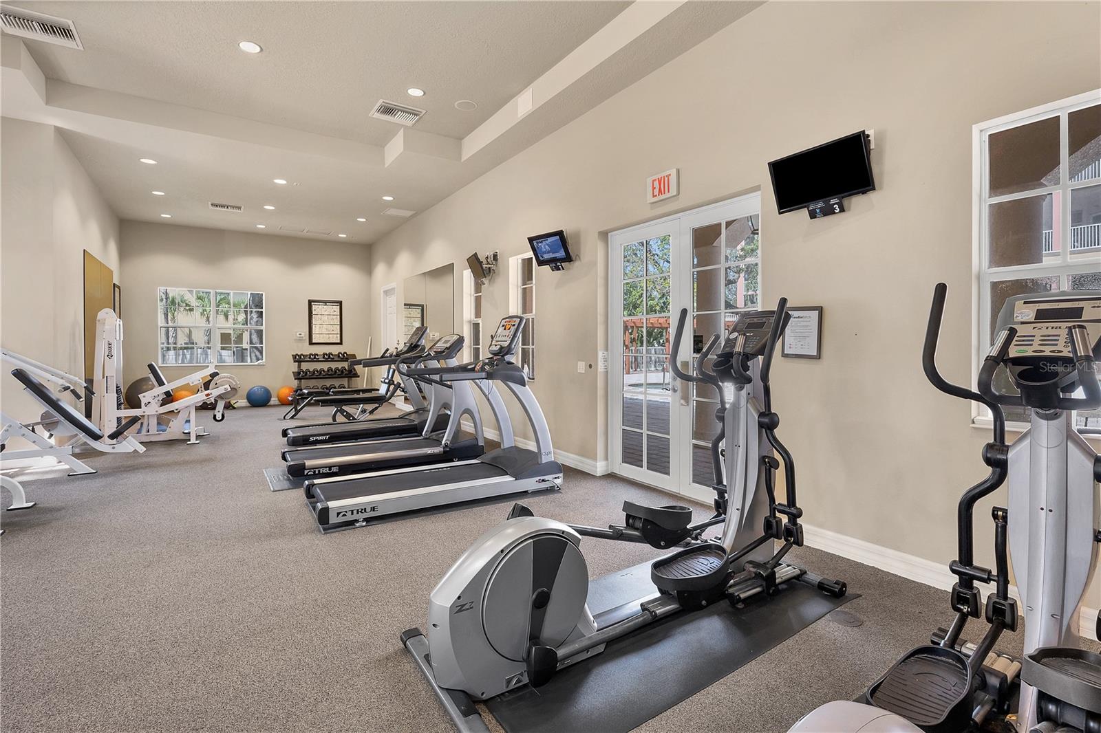 5531 Cannes Cir #403 Property Photo 35
