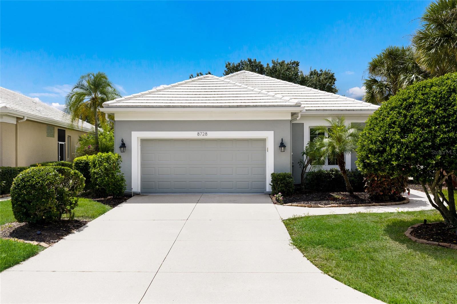 8728 52nd Dr E Property Photo 1