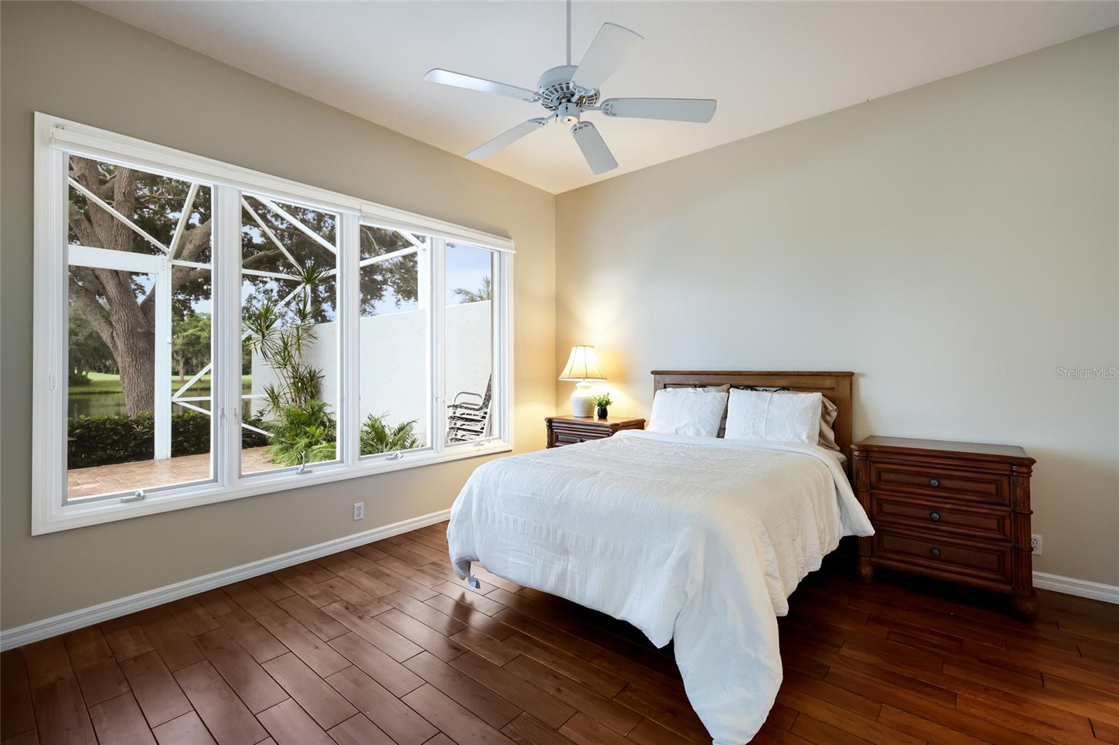 8728 52nd Dr E Property Photo 17