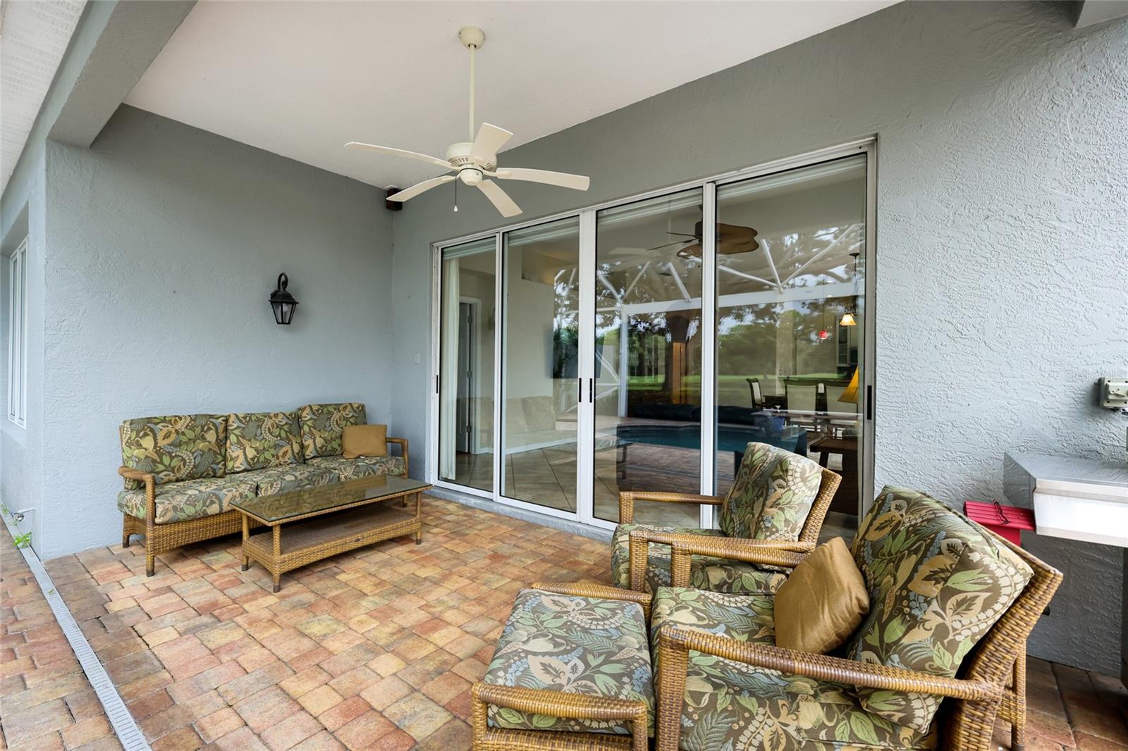 8728 52nd Dr E Property Photo 33