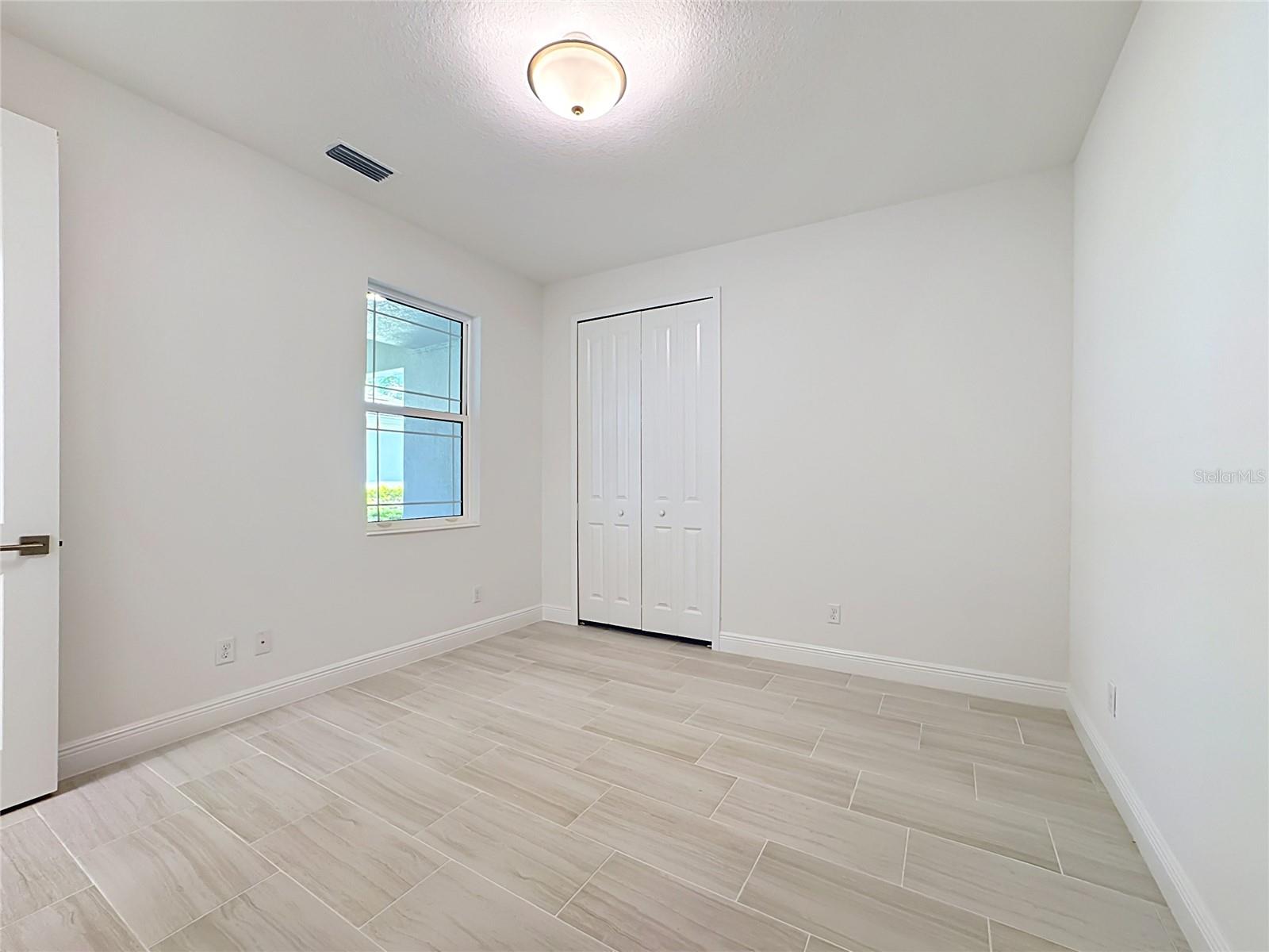 10618 Klee Ave Property Photo 22