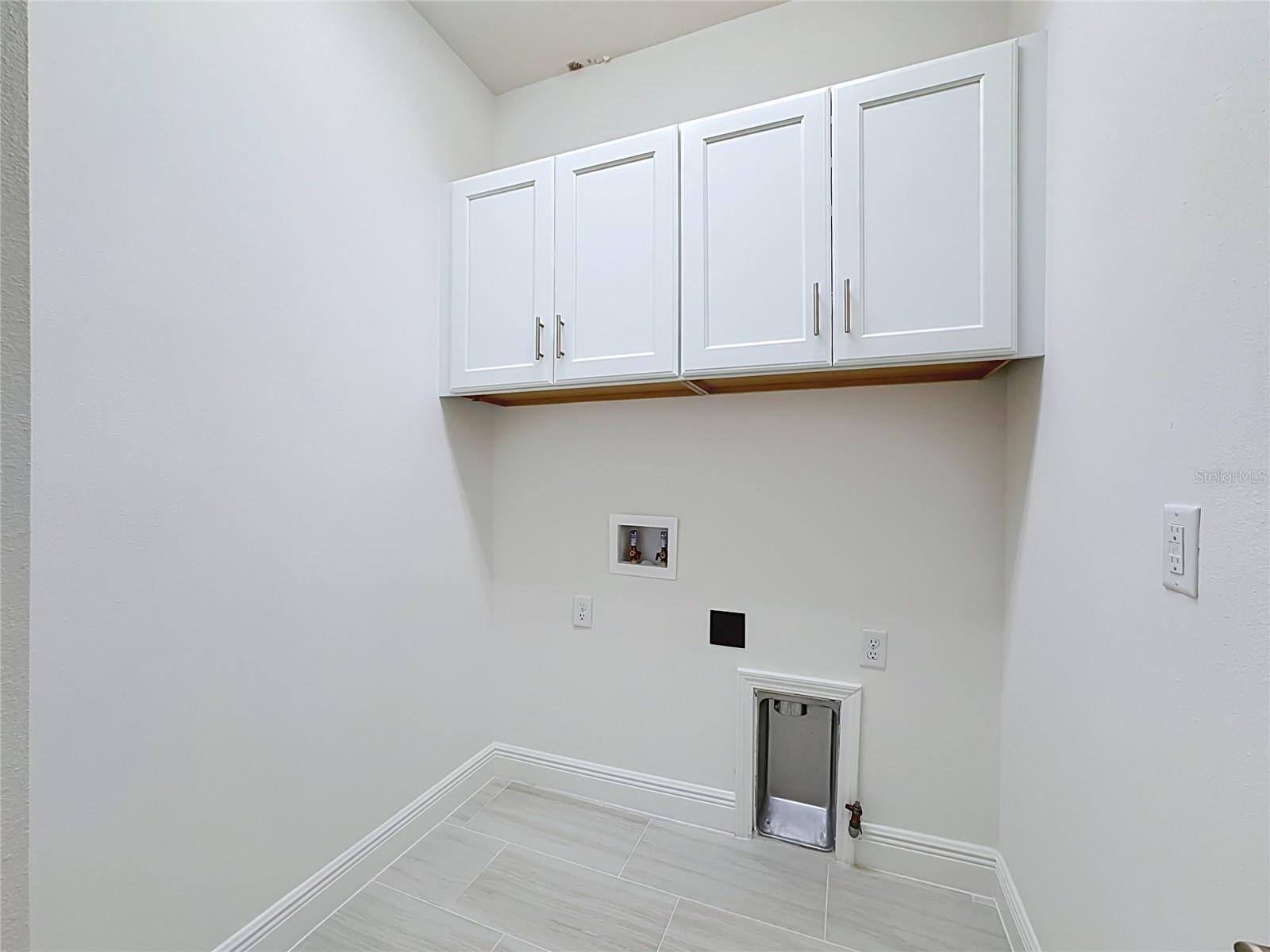 10618 Klee Ave Property Photo 32