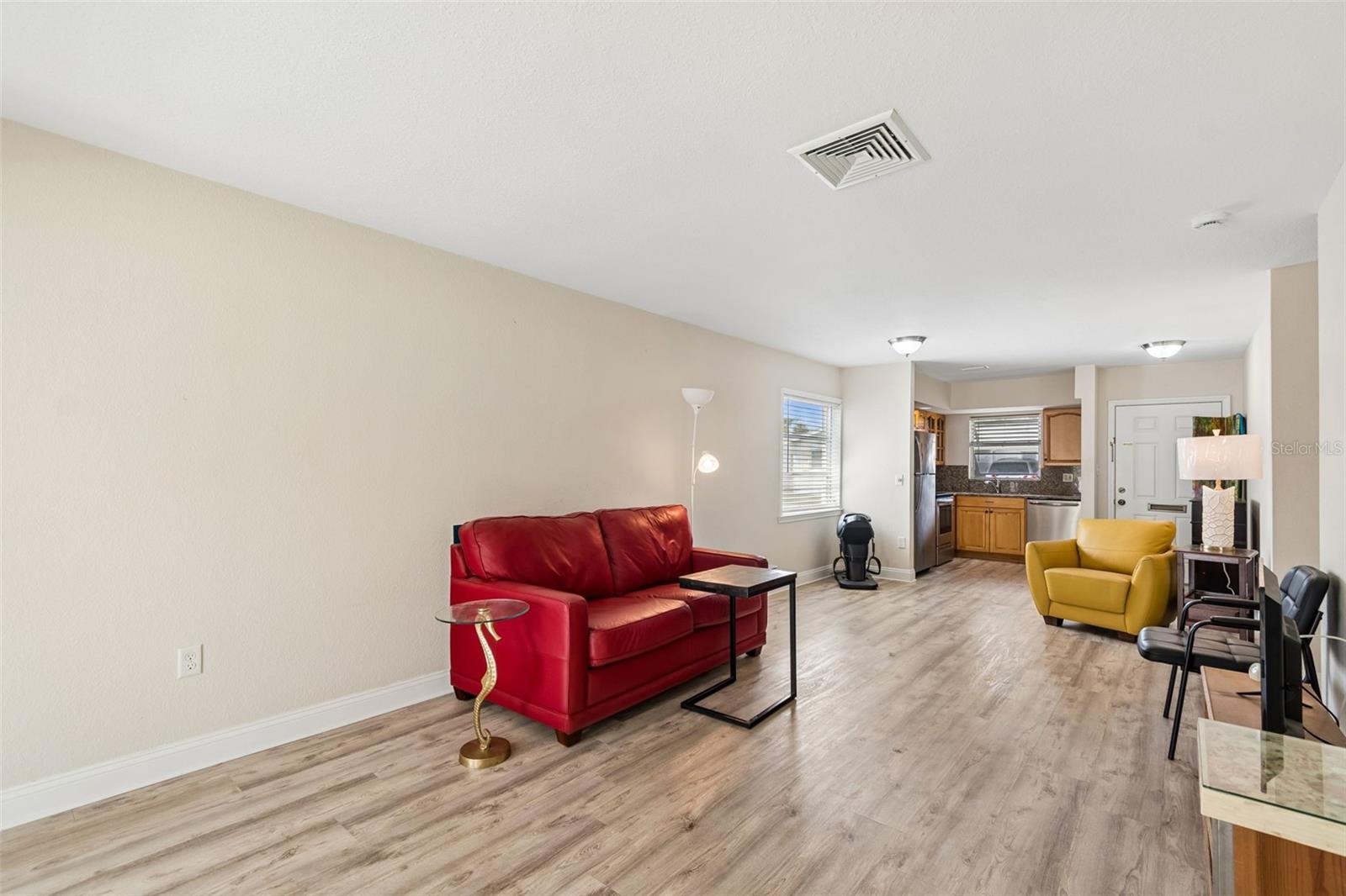 6026 Lilli Way Property Photo 11