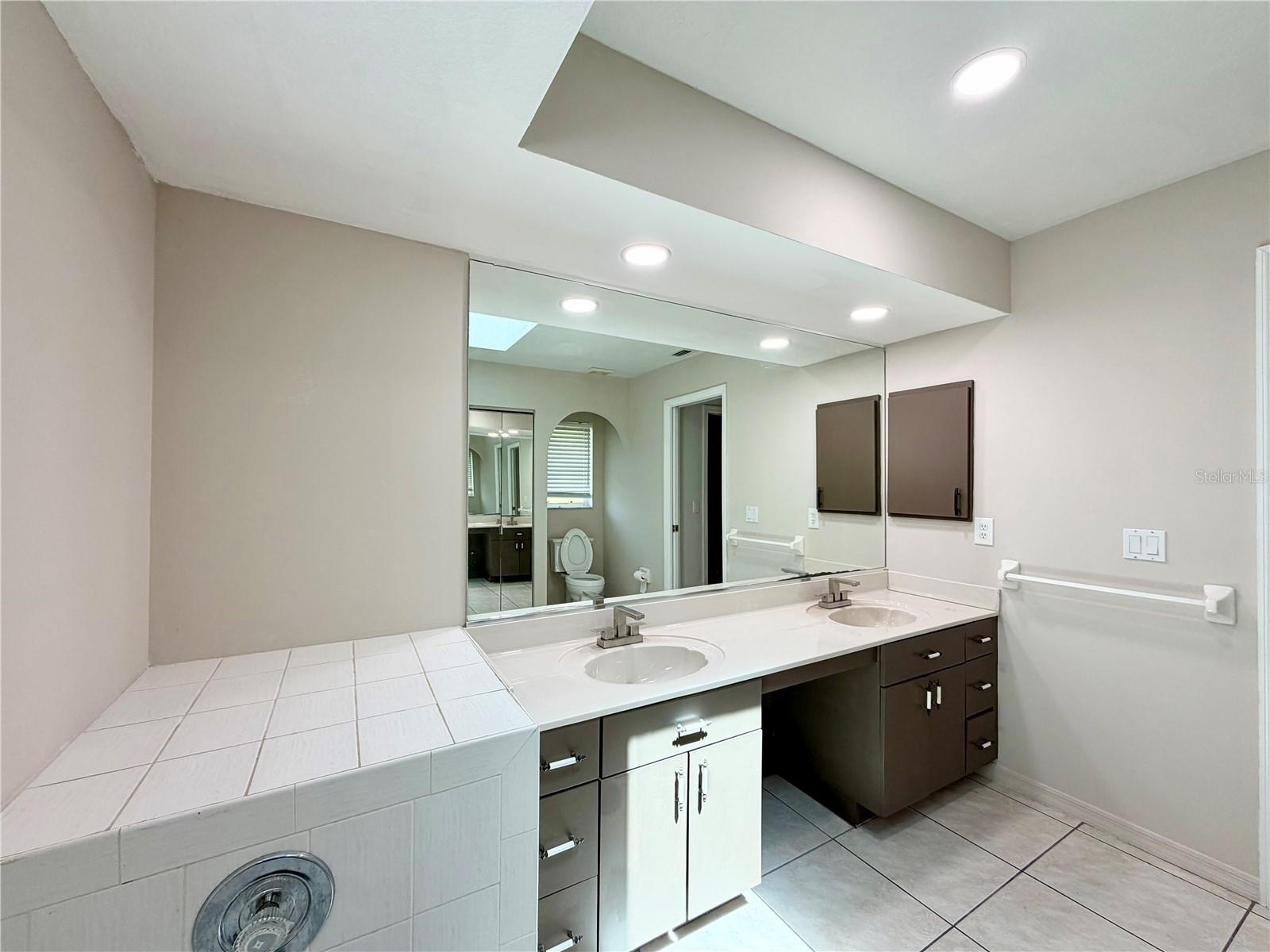 510 Border St Property Photo 15