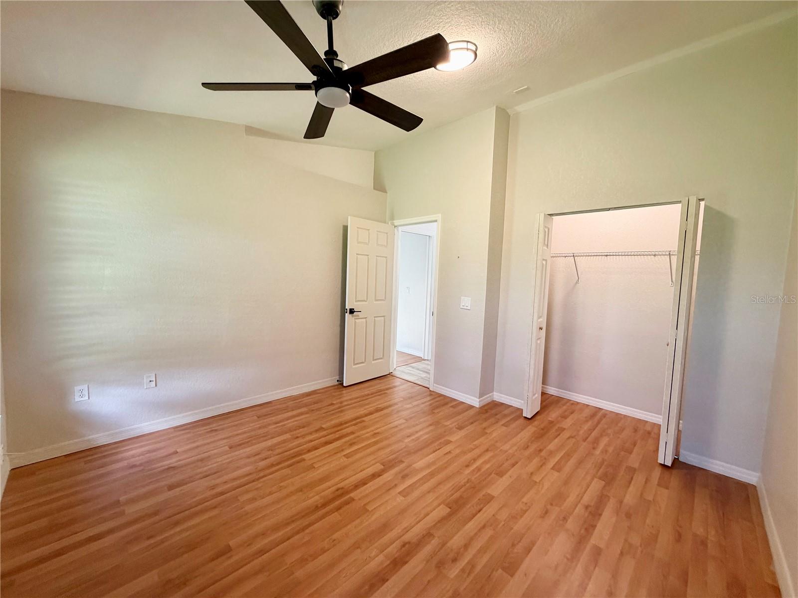510 Border St Property Photo 30