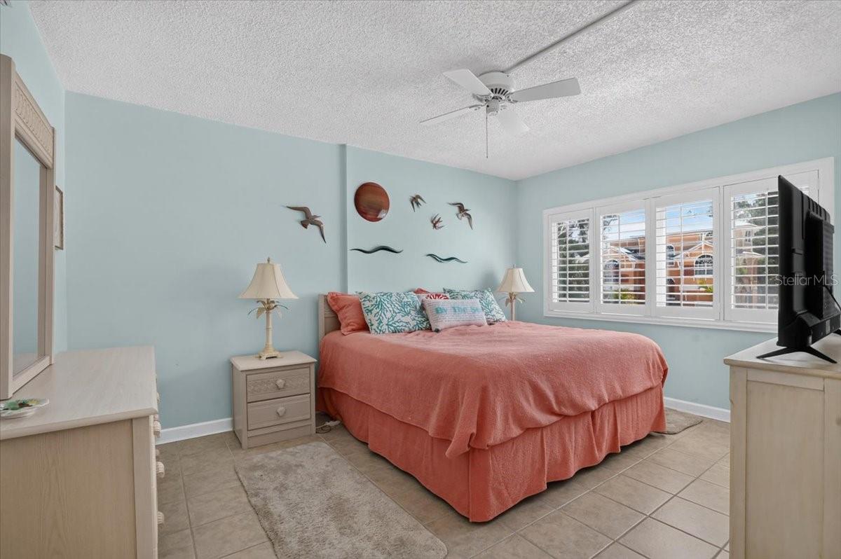 5200 Gulf Dr #107 Property Photo 26