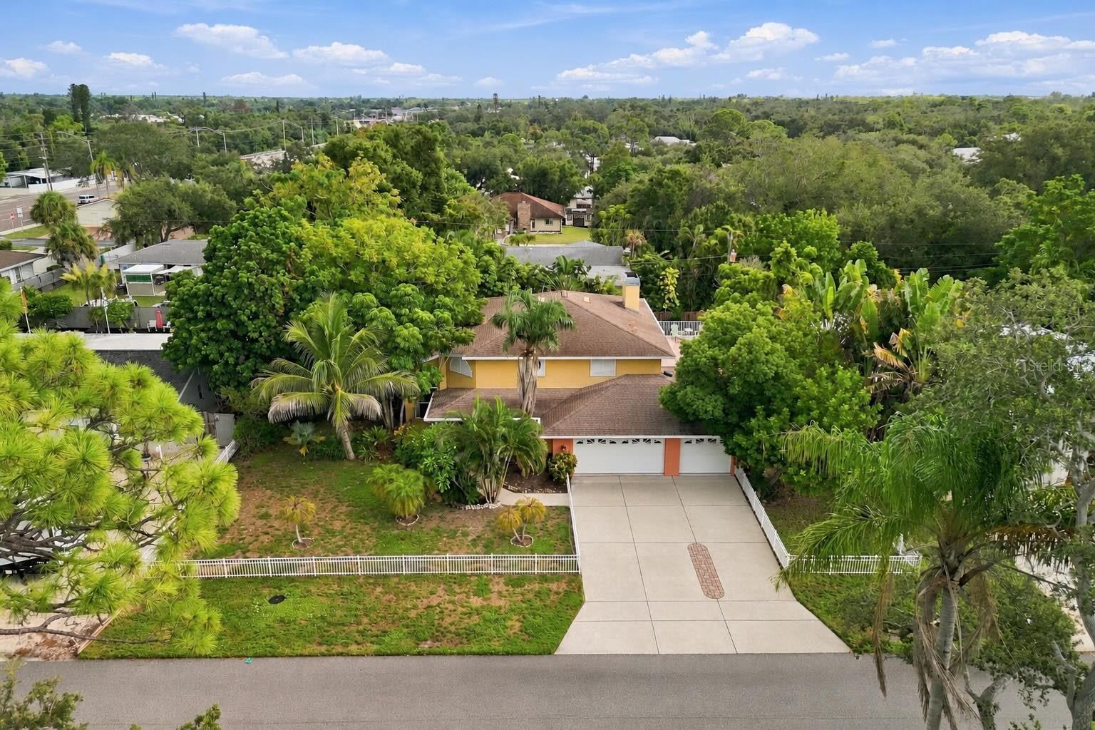 2429 Whippoorwill Cir Property Photo 1