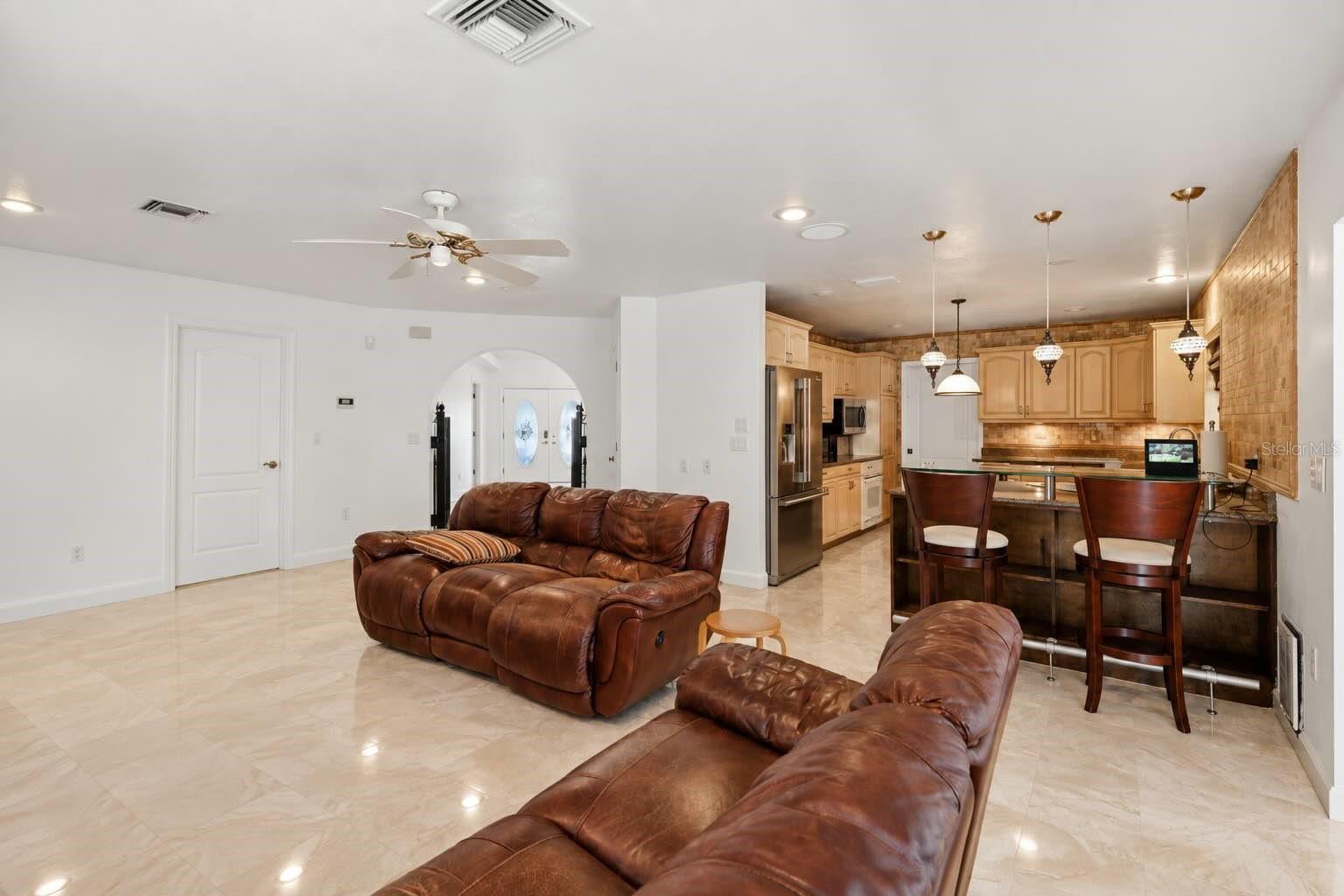 2429 Whippoorwill Cir Property Photo 16