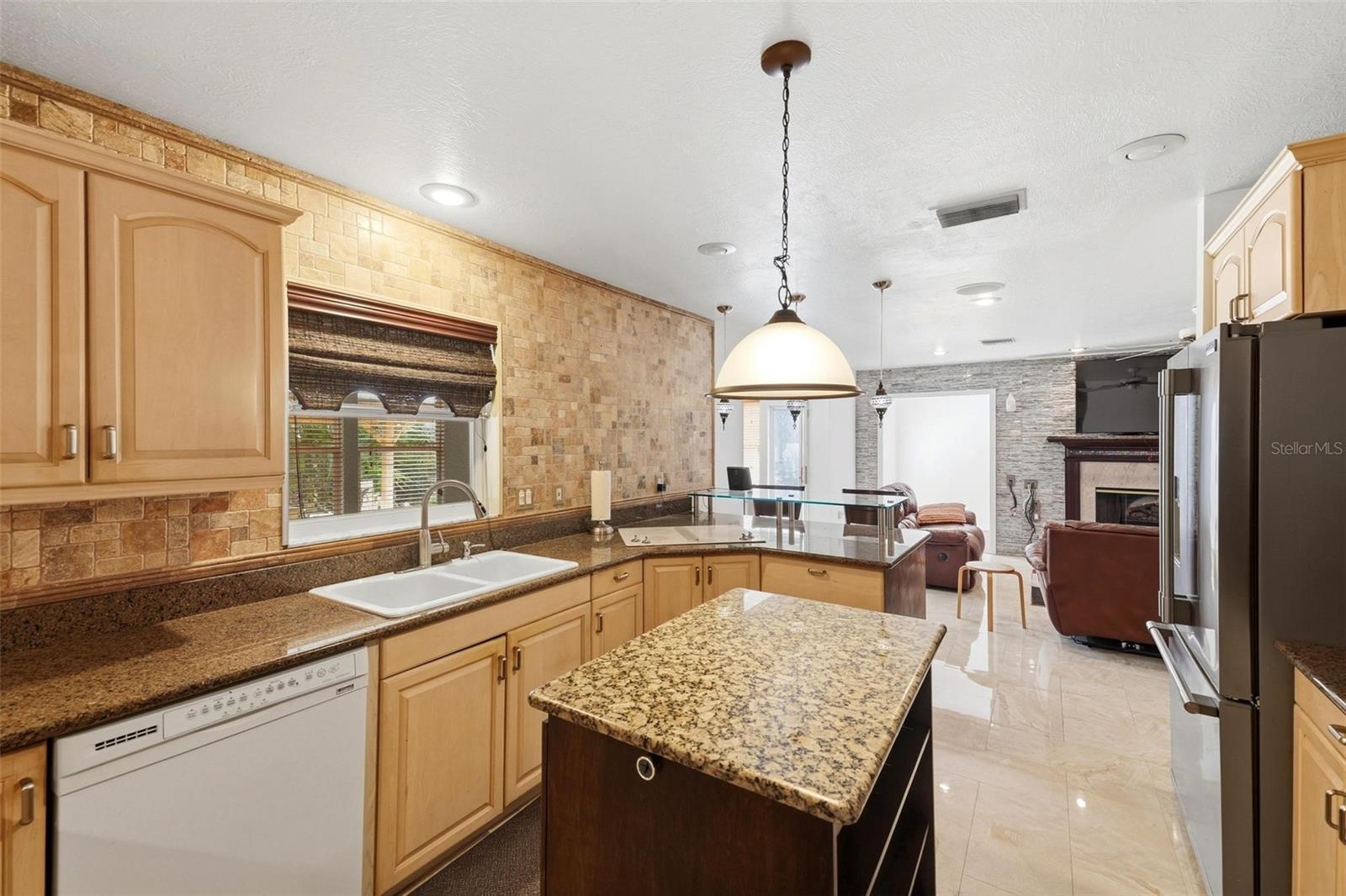 2429 Whippoorwill Cir Property Photo 20