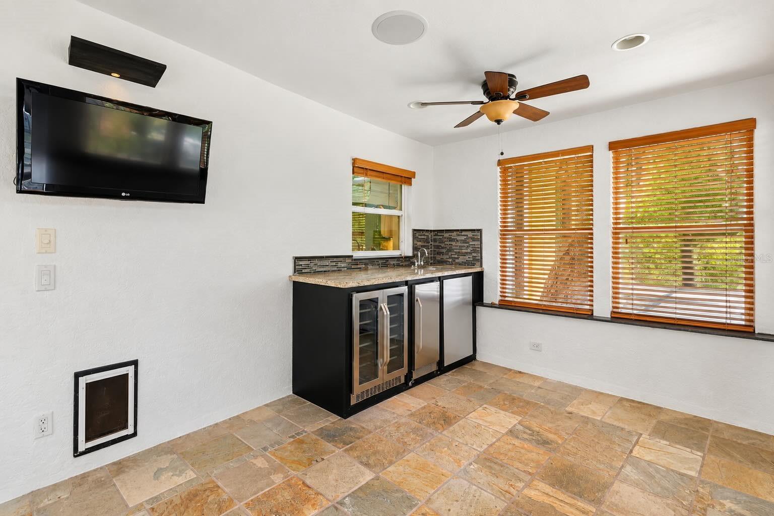 2429 Whippoorwill Cir Property Photo 25