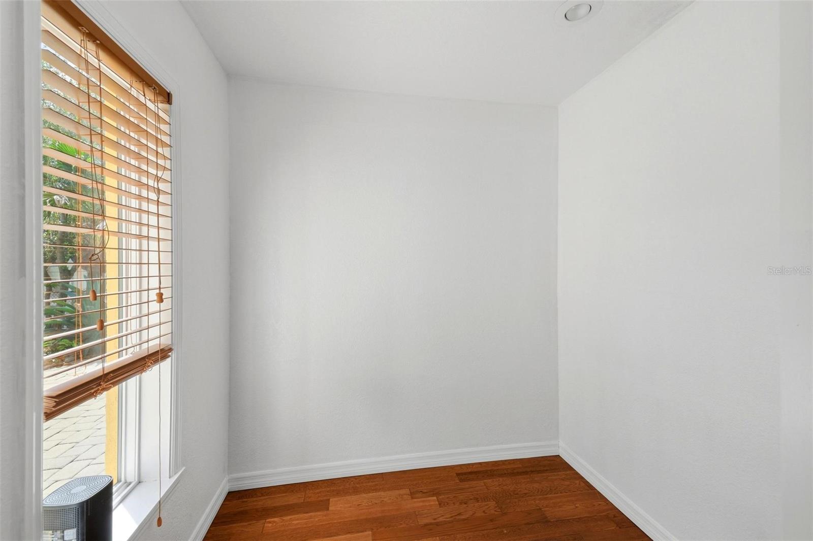 2429 Whippoorwill Cir Property Photo 27