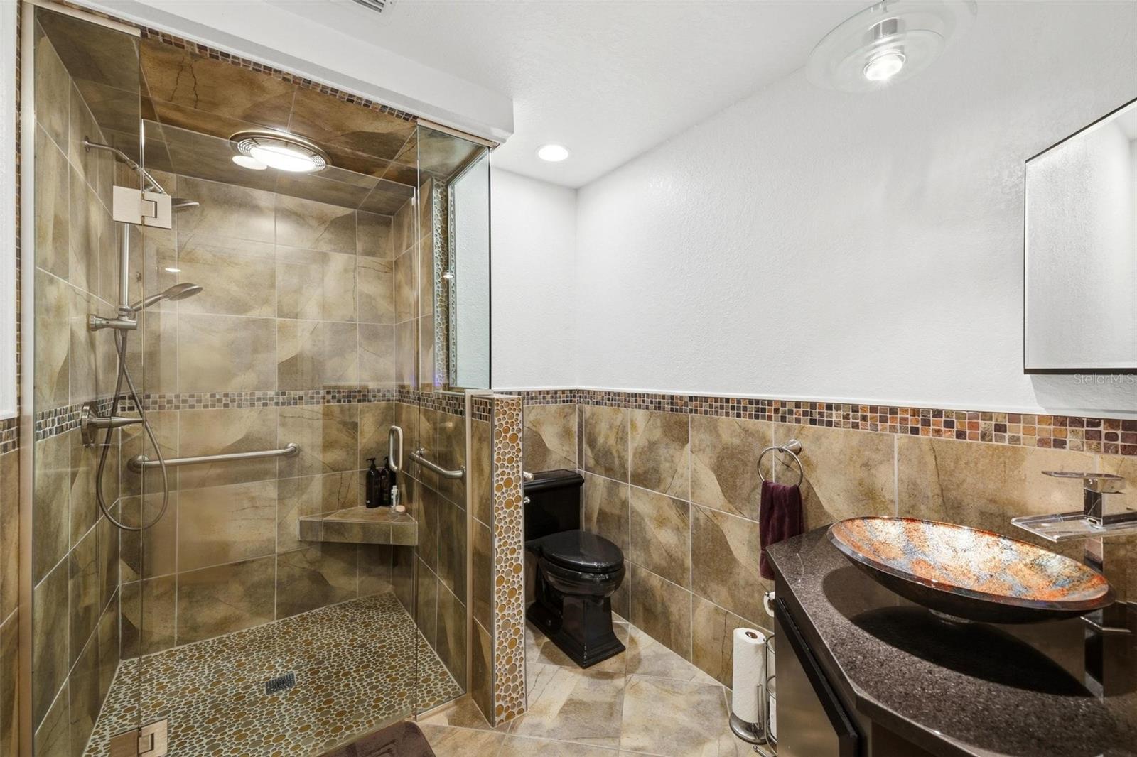 2429 Whippoorwill Cir Property Photo 28