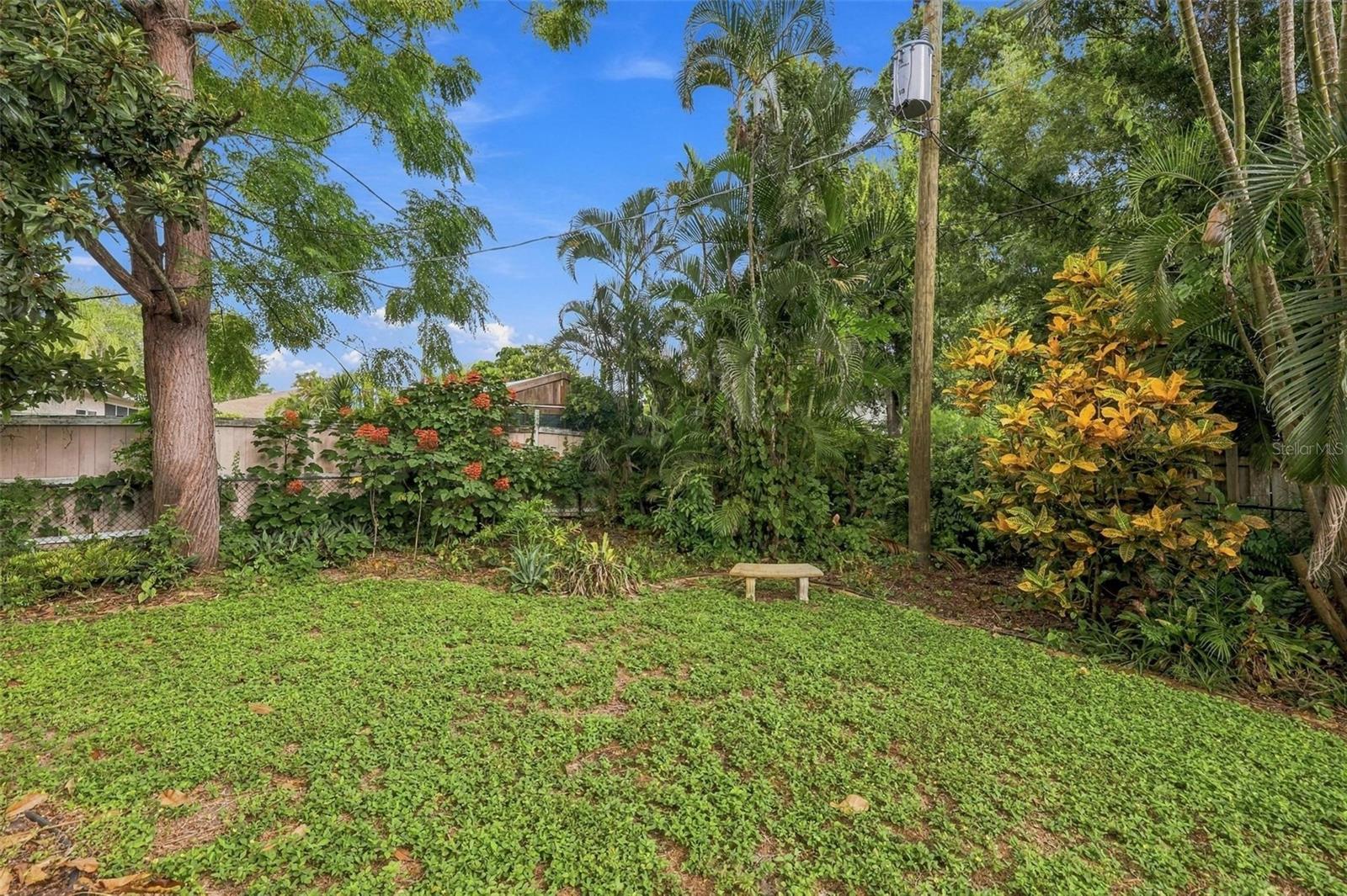 2429 Whippoorwill Cir Property Photo 50